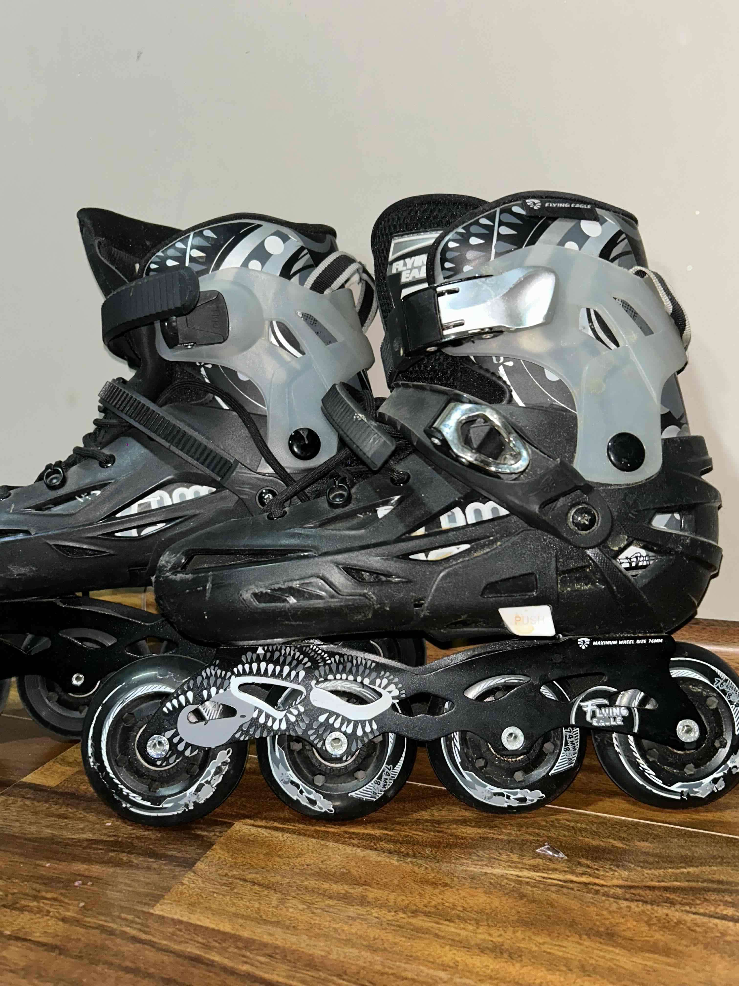 Patines en línea negros - miniatura 3