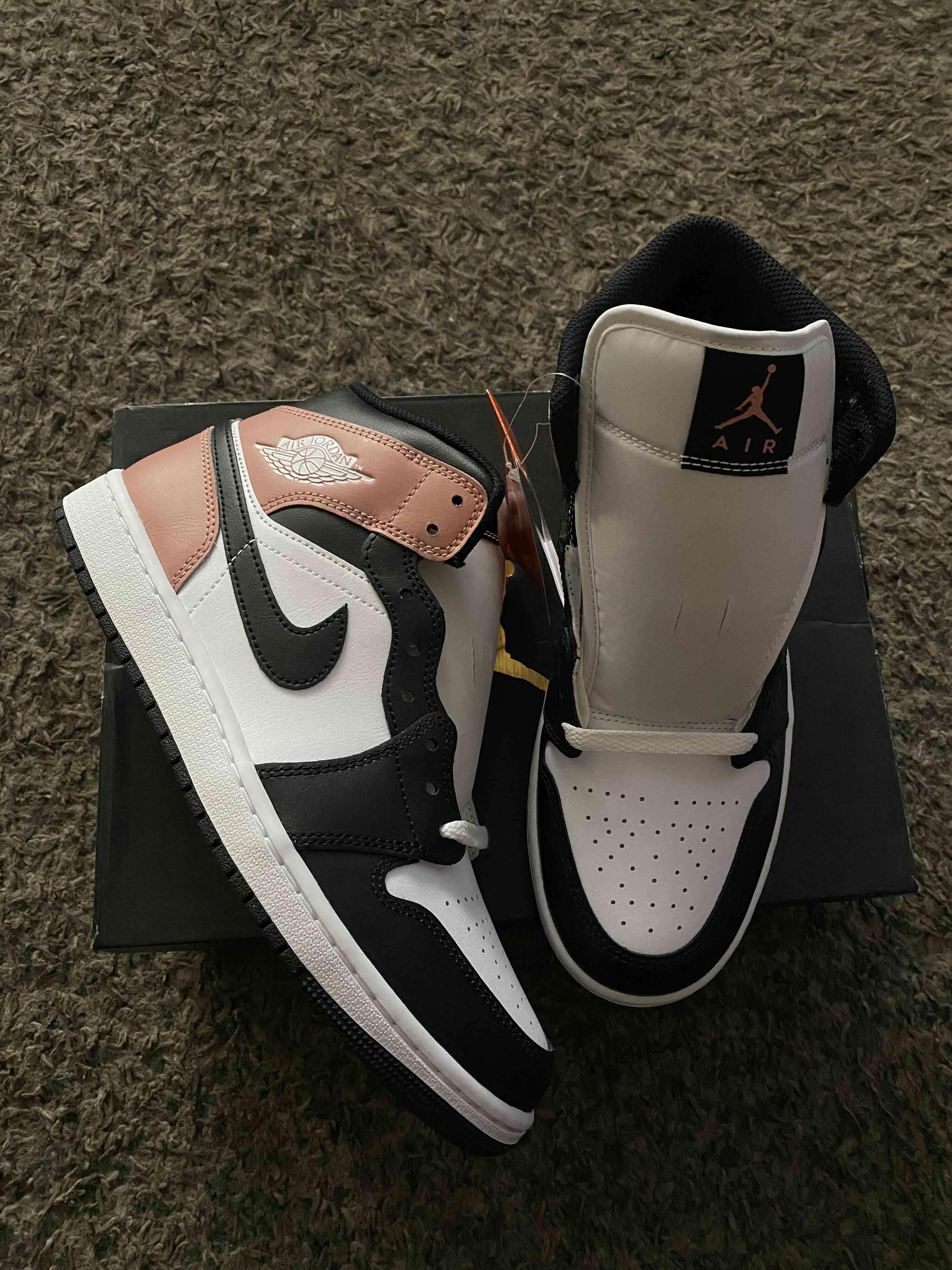 Zapatillas Jordan 1 Mid - miniatura 4