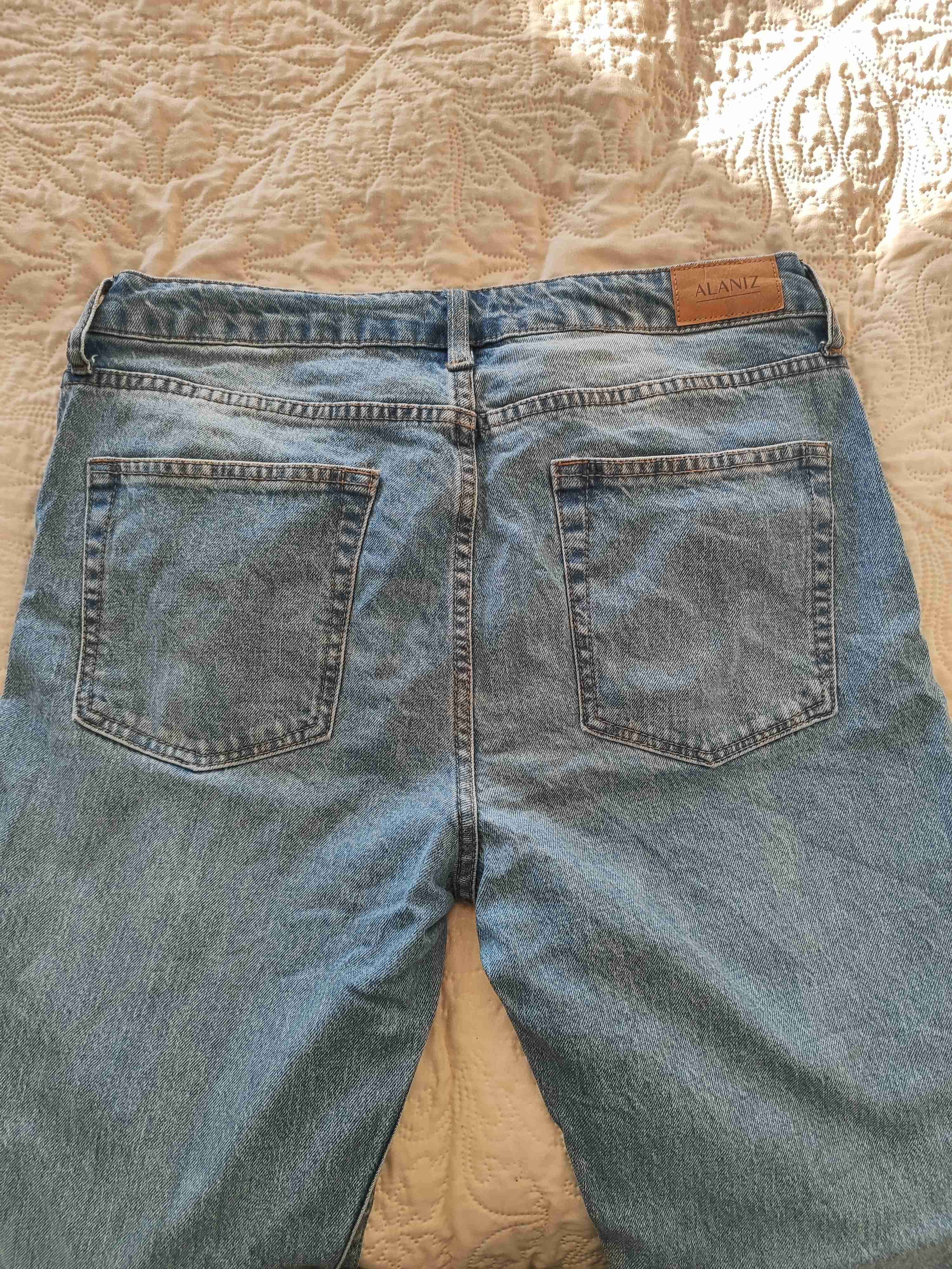 Jeans celestes clásicos - miniatura 3