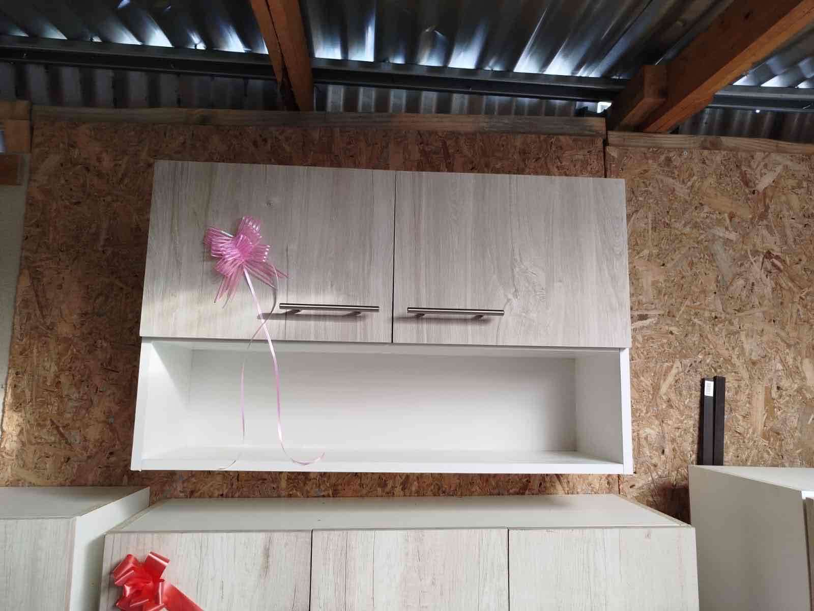 Mueble de cocina colgante - miniatura 2