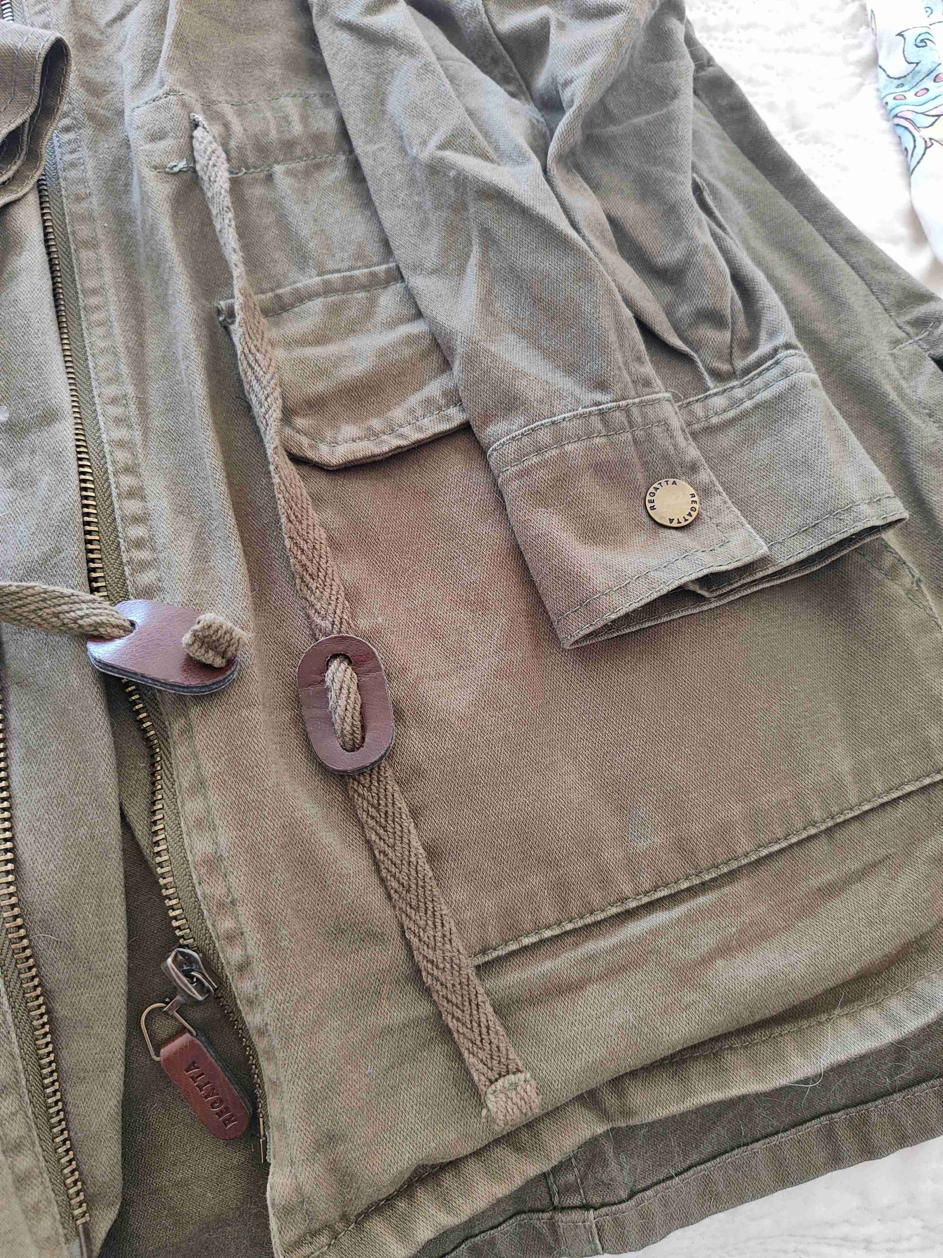 Parka verde con capucha - miniatura 4