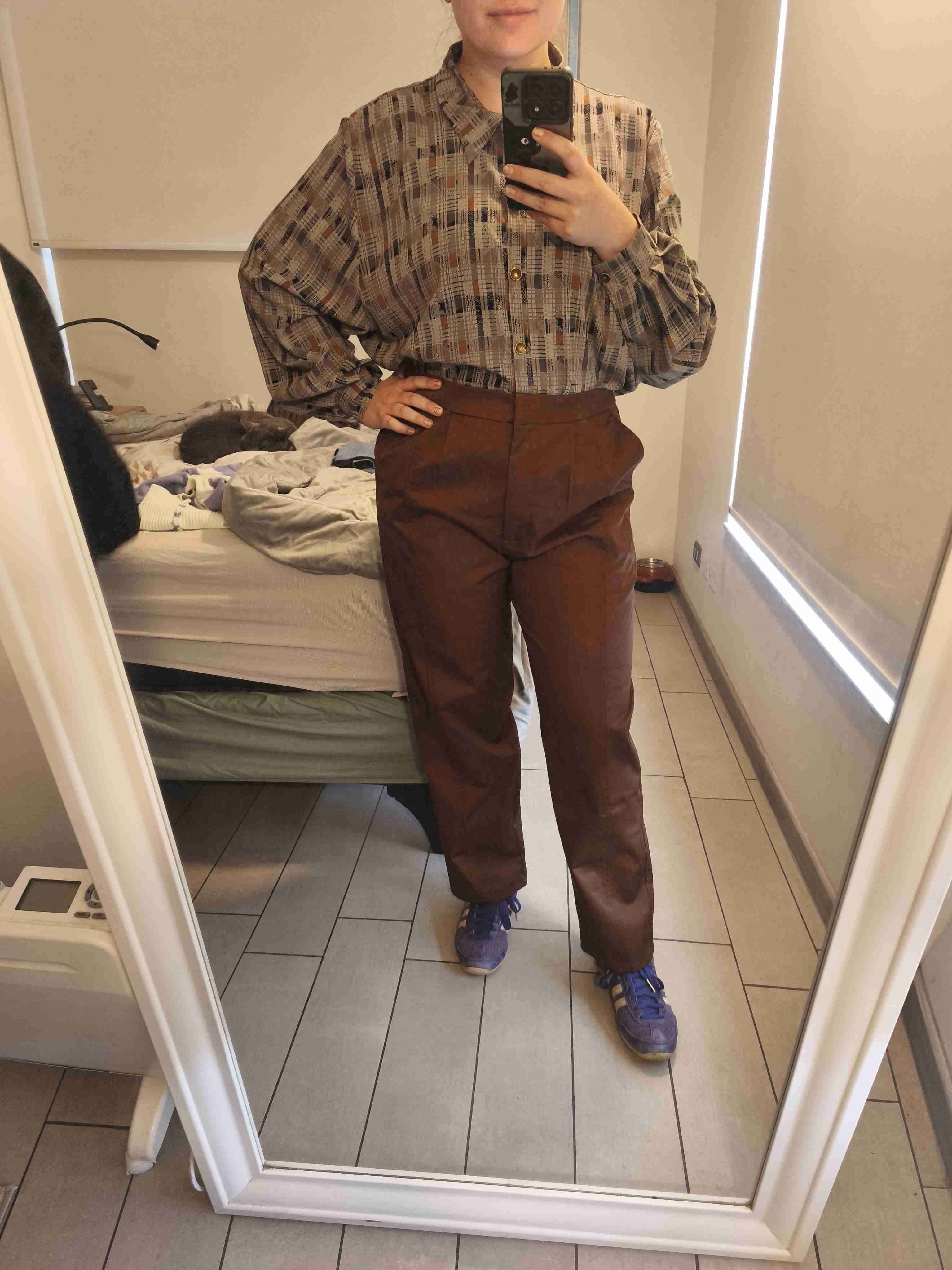 Pantalón chocolate - miniatura 1