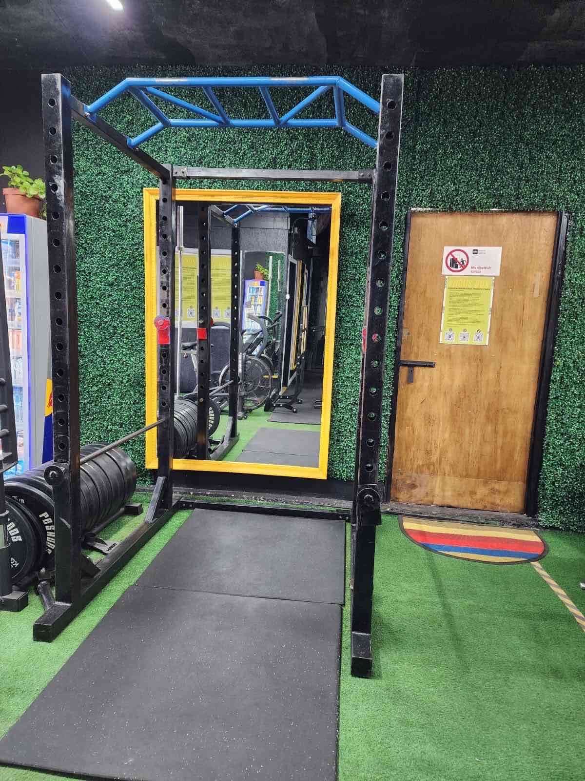 Jaula de potencia para gimnasio - miniatura 3