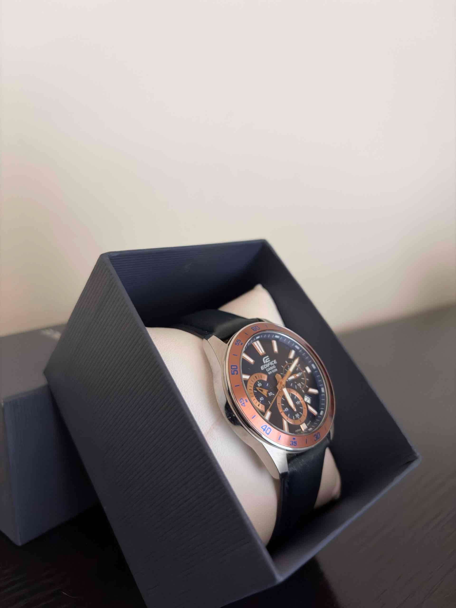 Reloj Edifice Hombre EFV-570L-2BVUDF - miniatura 2