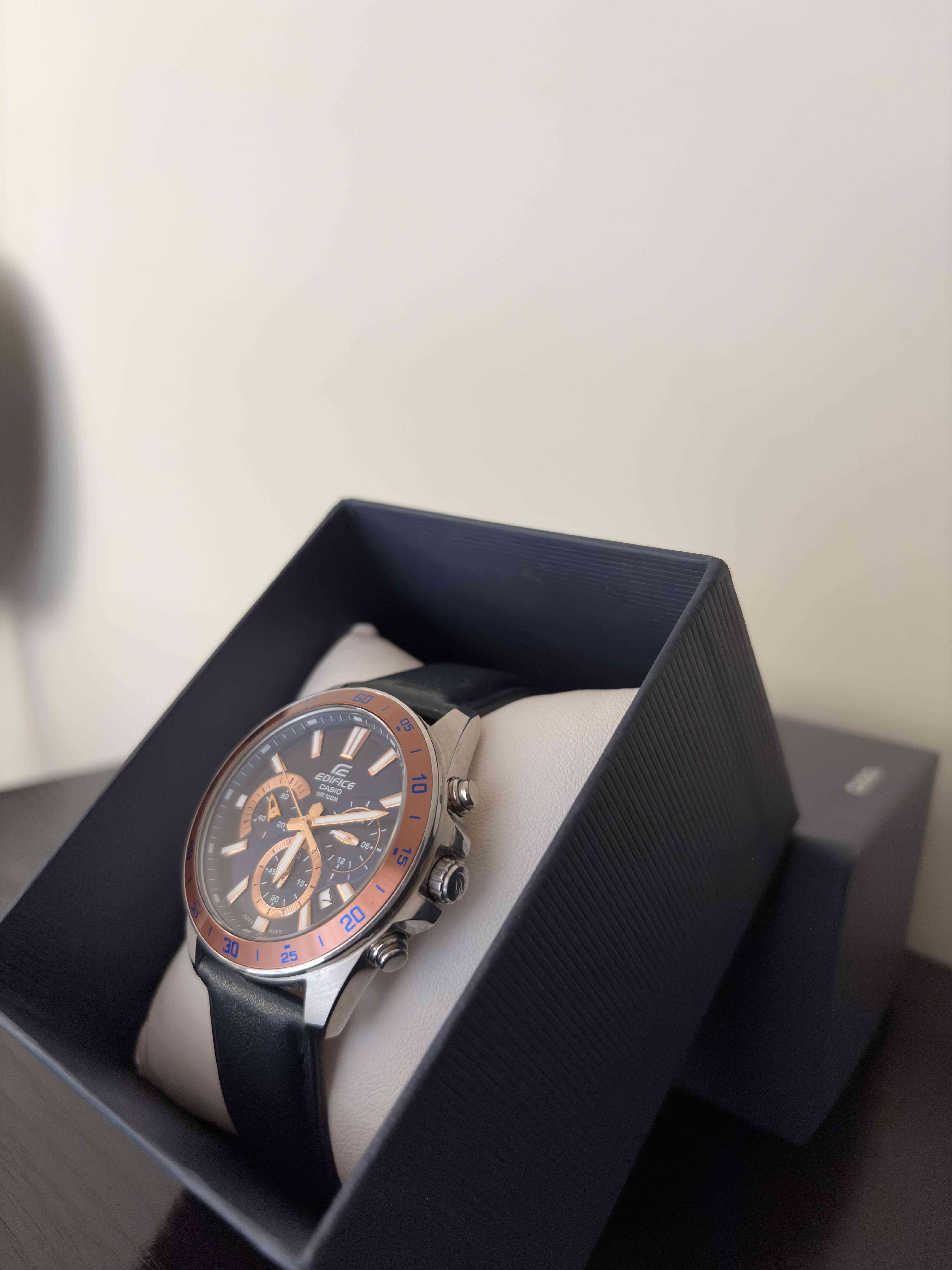 Reloj Edifice Hombre EFV-570L-2BVUDF - miniatura 3