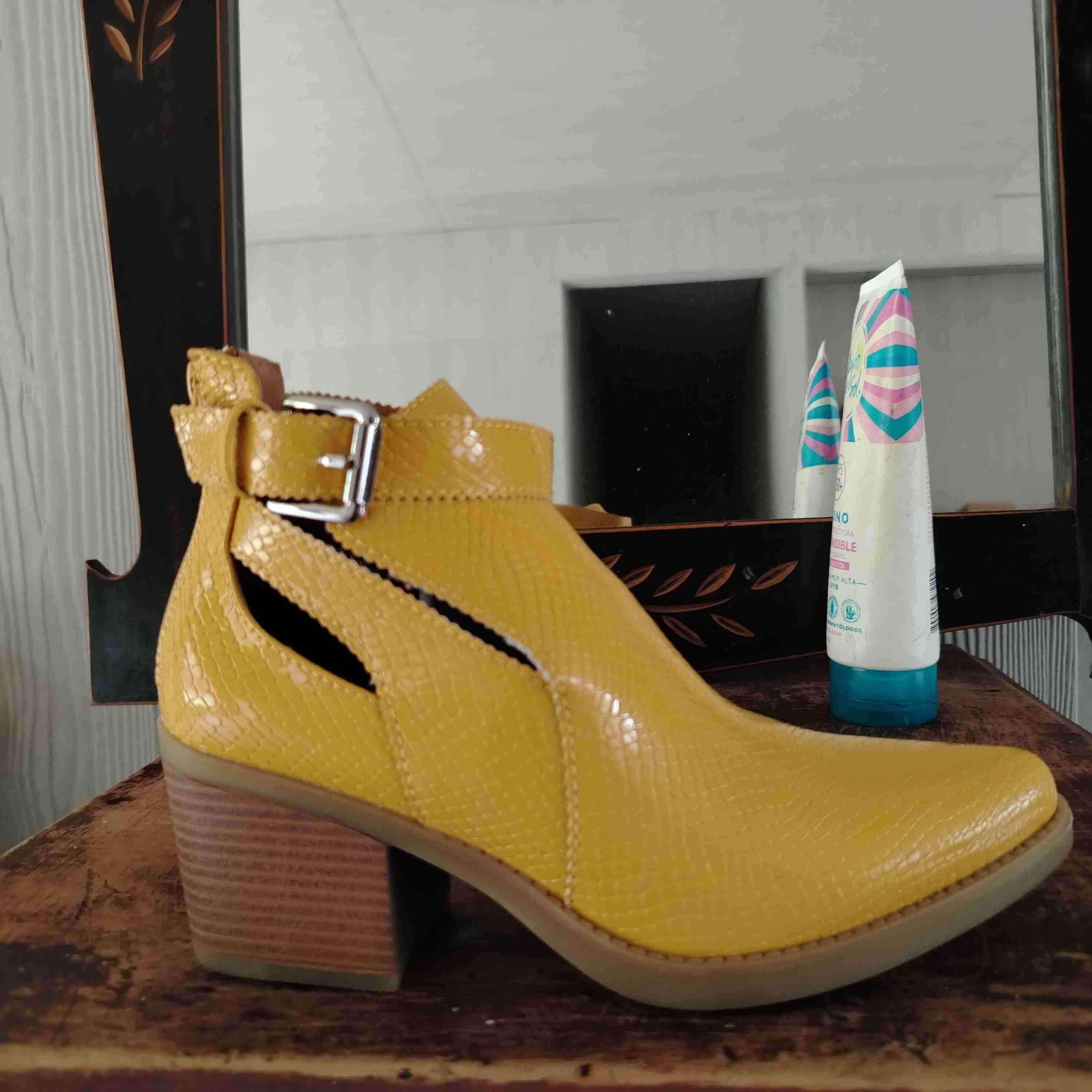 Zapatos estilo campero, mostaza Cuero sintético - miniatura 2