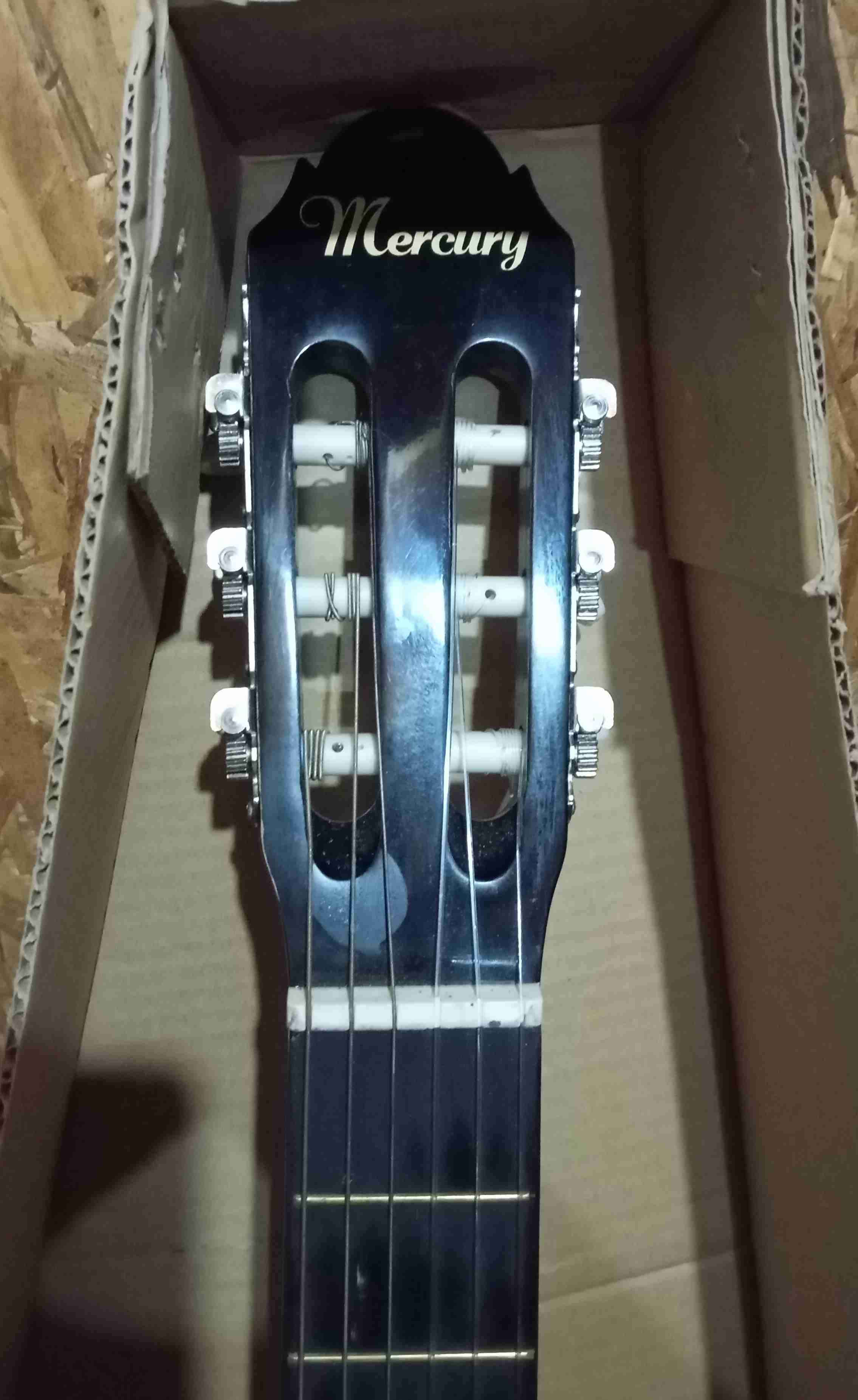 Guitarra clásica negra Mercury - miniatura 5