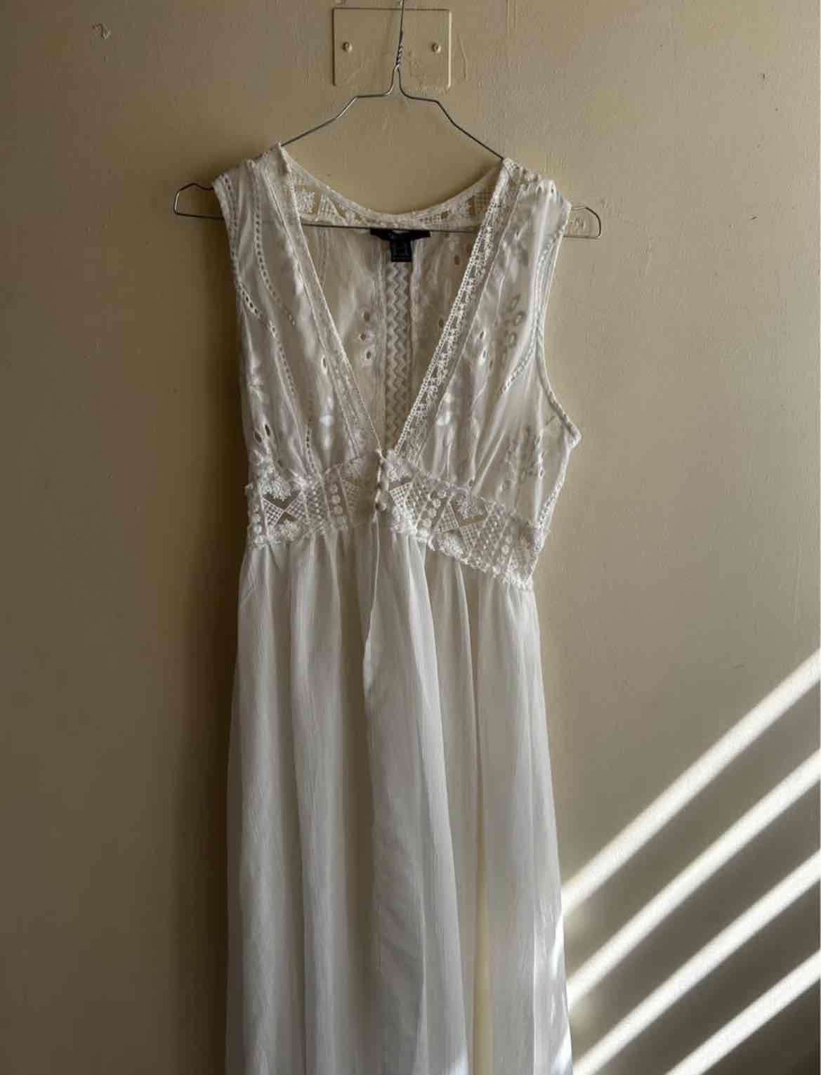 Vestido blanco tapadito - miniatura 1