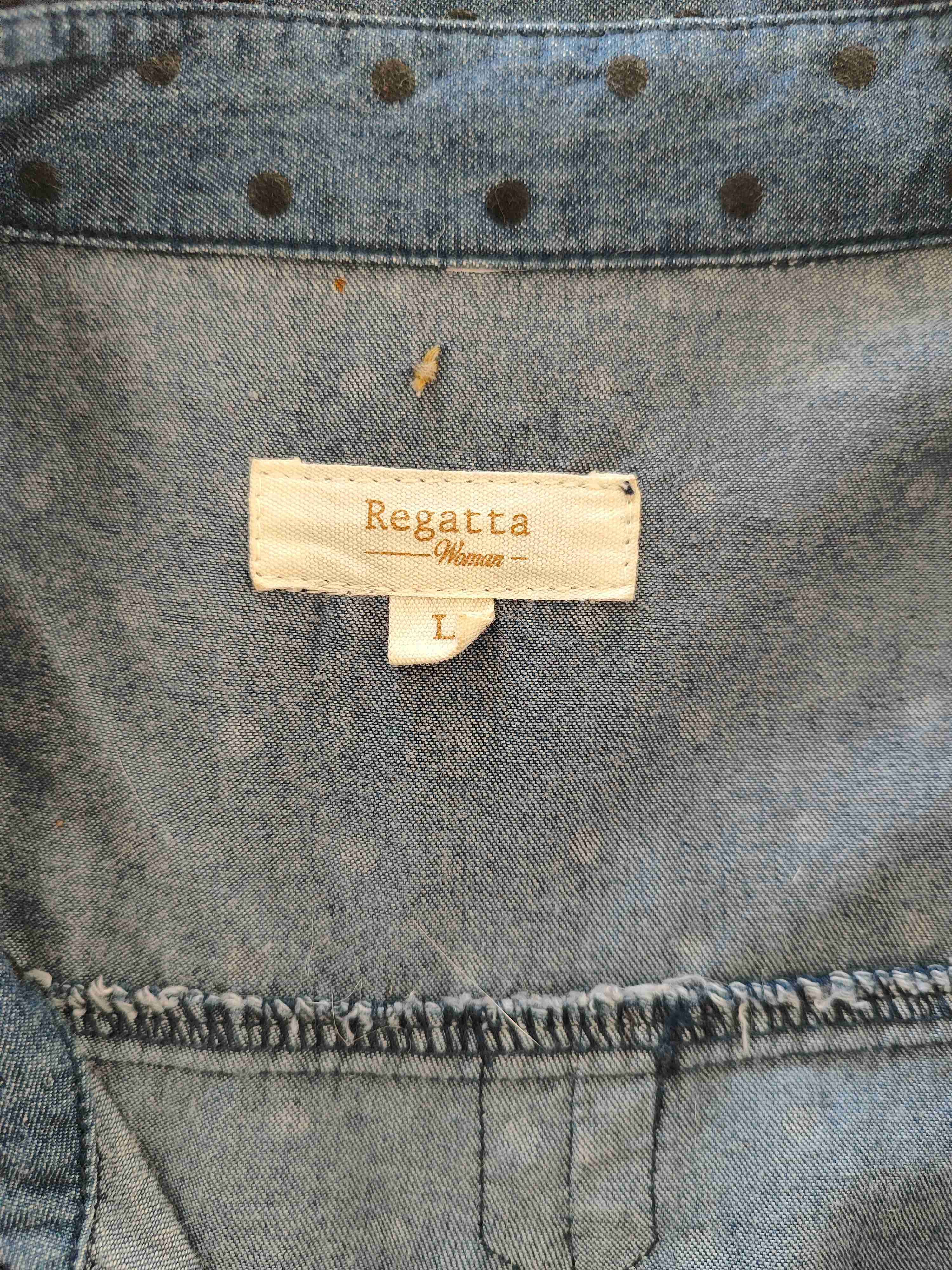 Camisa denim azul con estampado - miniatura 2