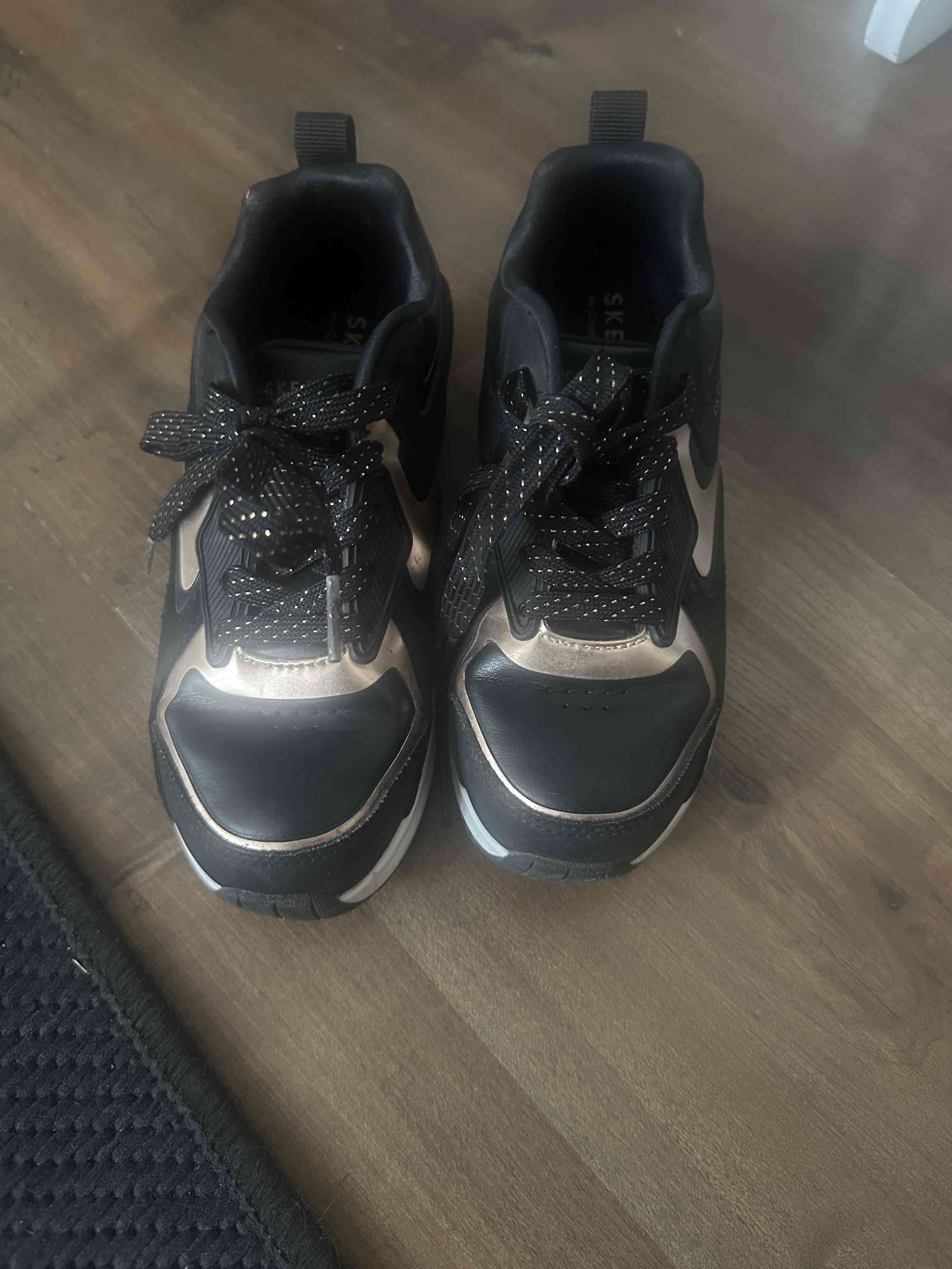 Zapatillas negras para niña - miniatura 4