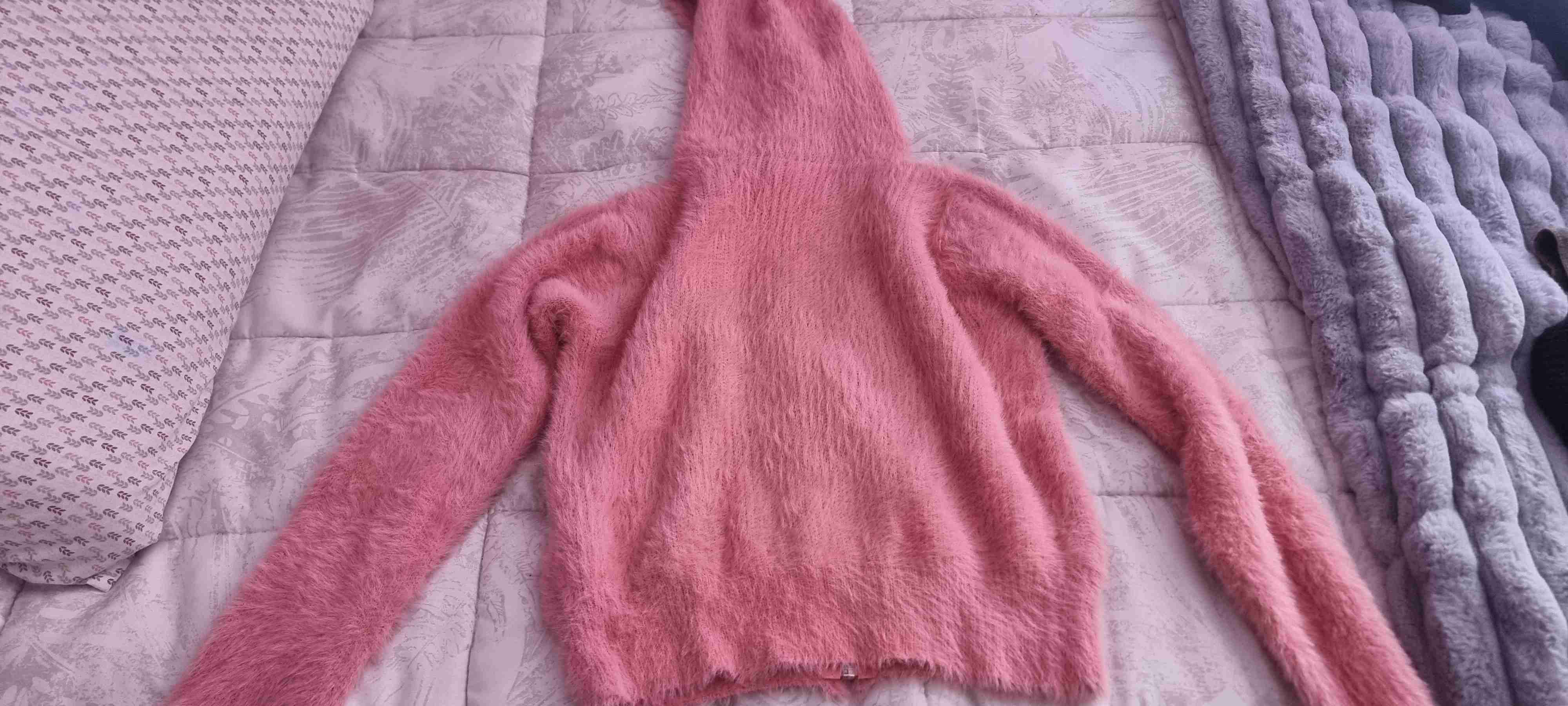 Polerón rosado con capucha - miniatura 3