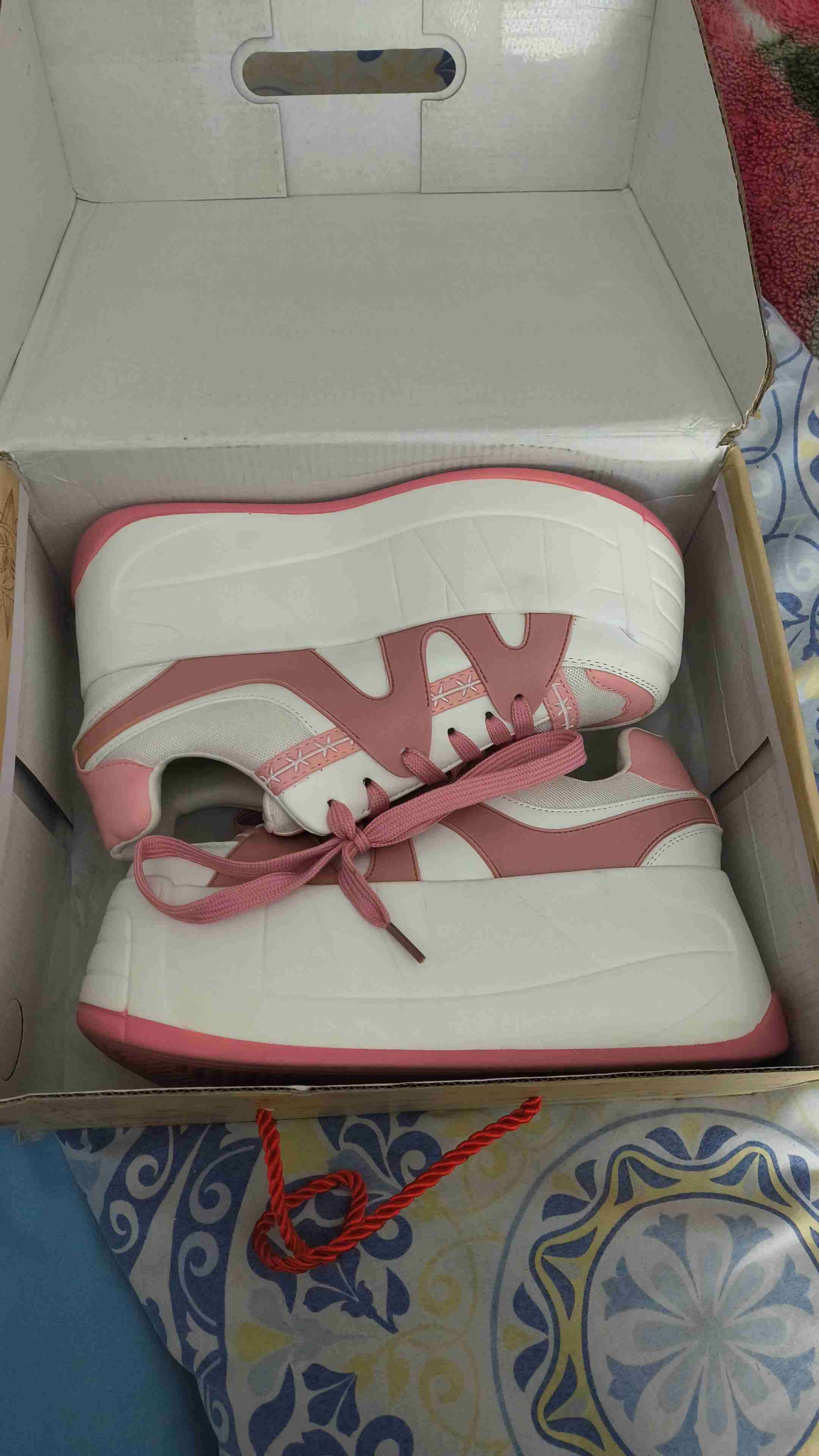 Zapatillas plataforma rosadas - miniatura 3