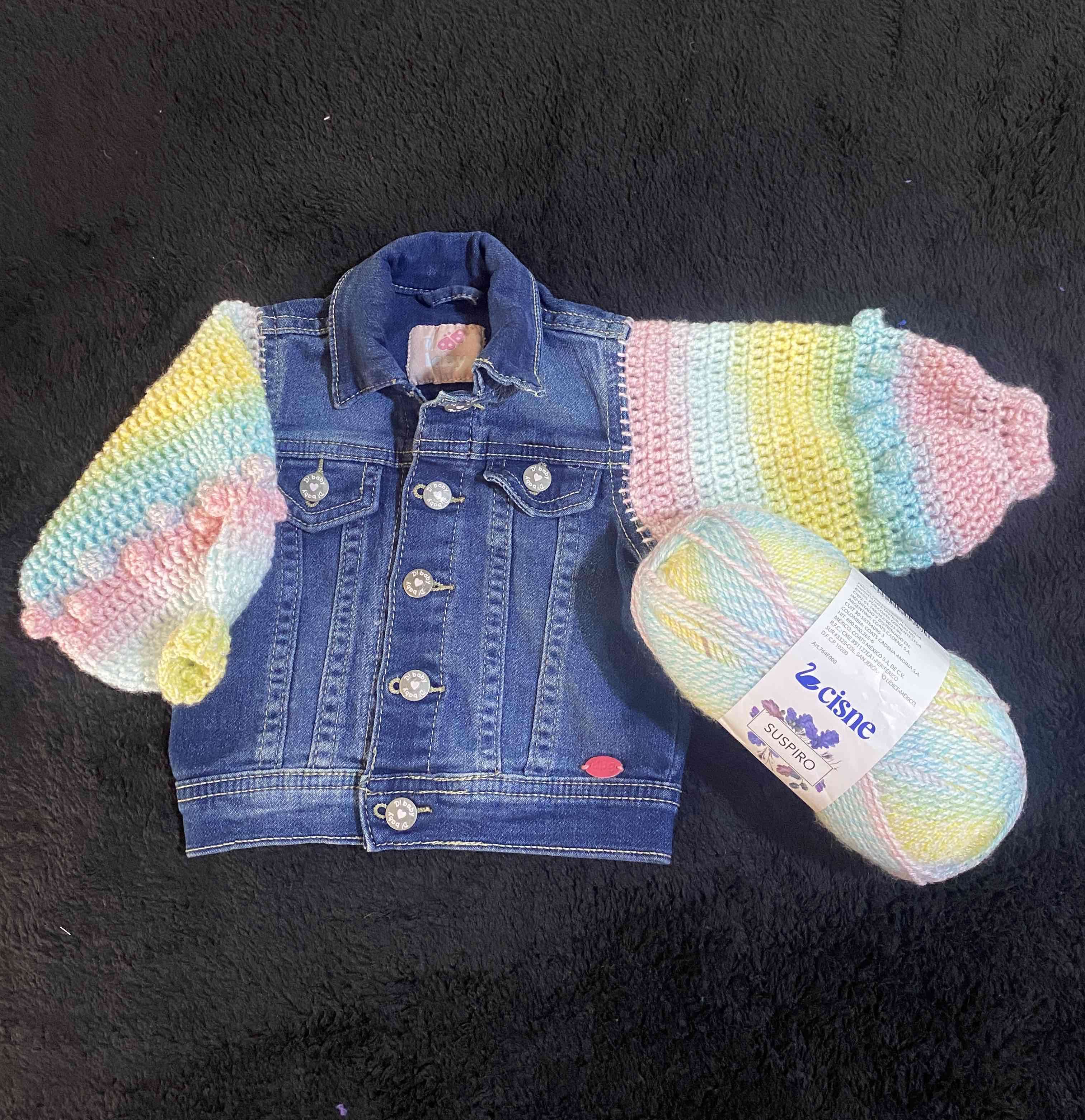 Chaqueta de mezclilla con mangas de colores tejida - miniatura 2