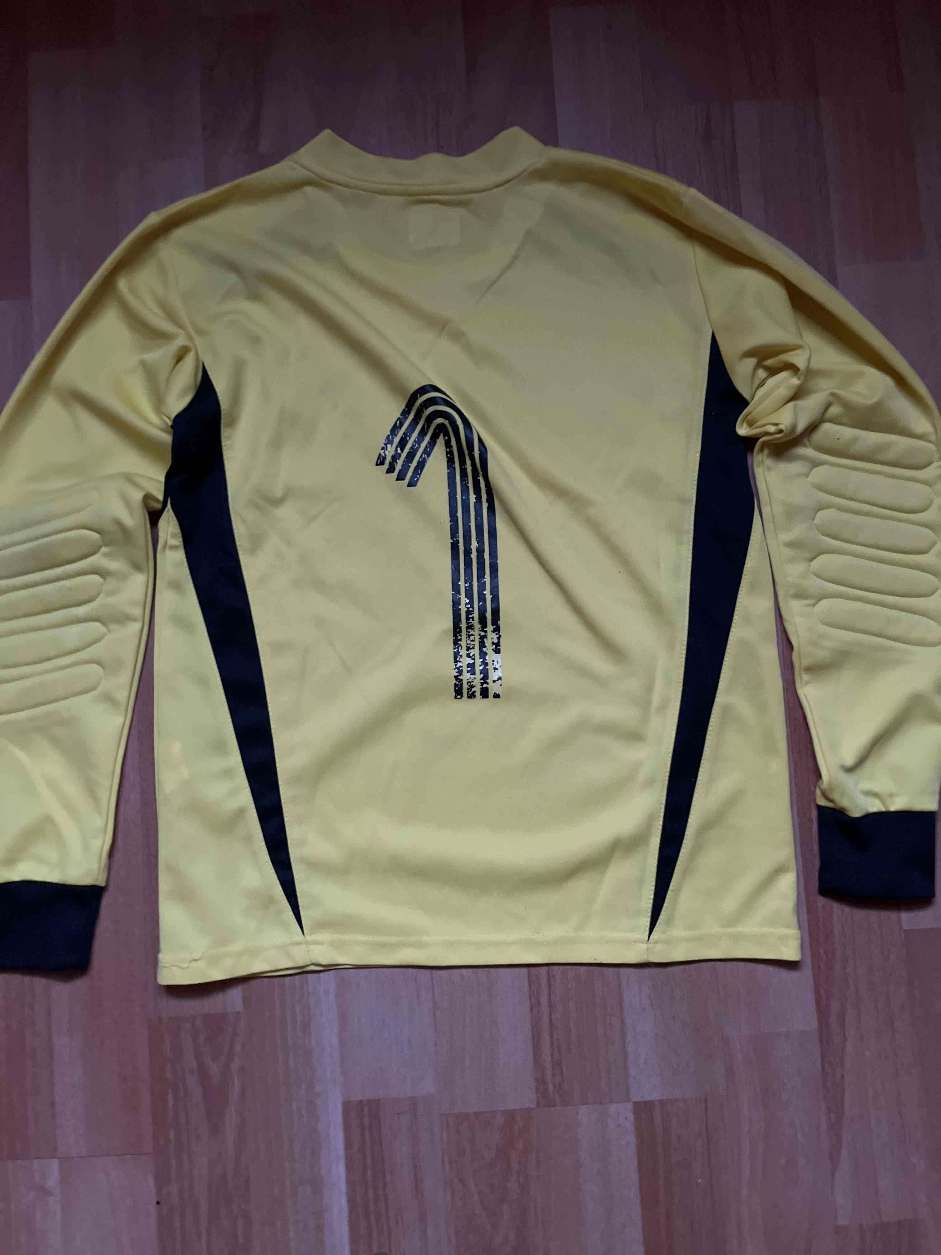 Conjunto arquero amarillo y negro Talla 12-14-16 - miniatura 4