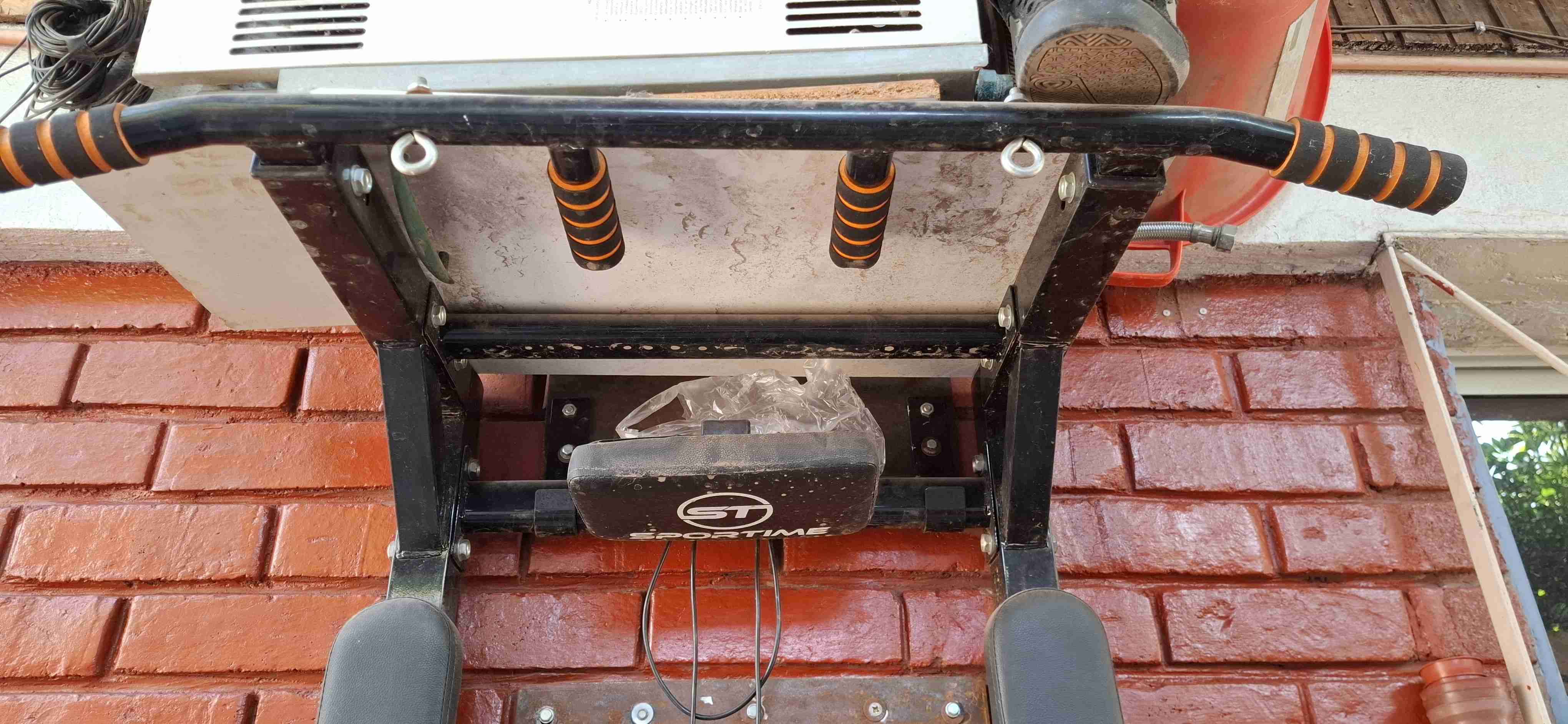 Barra de dominadas multifuncional - miniatura 2