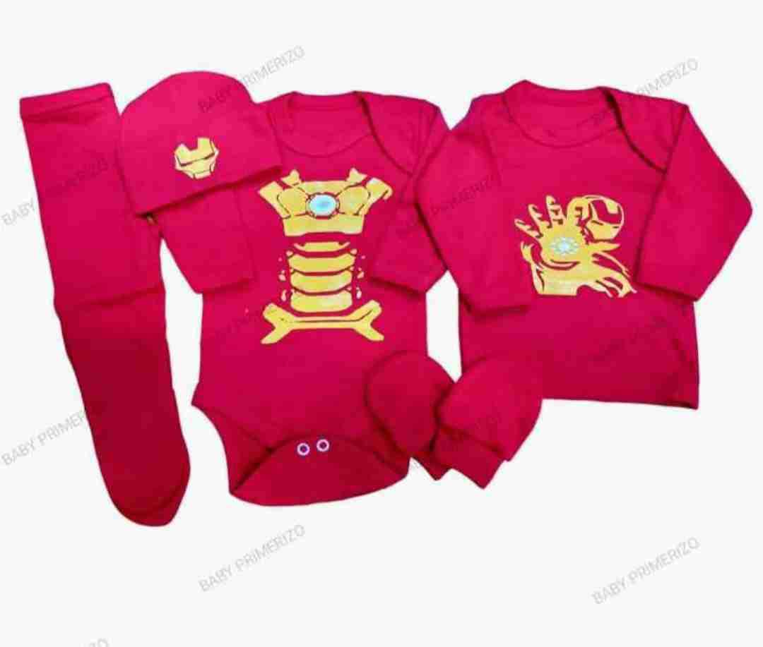 Conjunto bebé superhéroe rojo