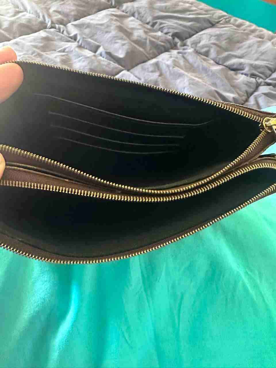 Cartera de mano marrón - miniatura 3