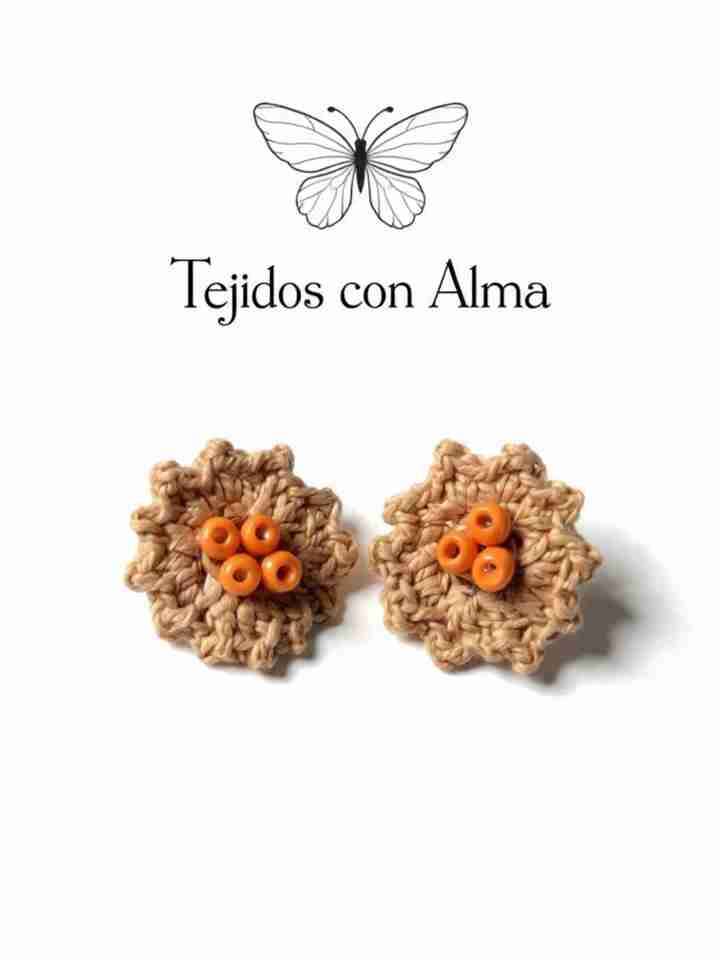 Aros tejidos con cuentas - miniatura 1