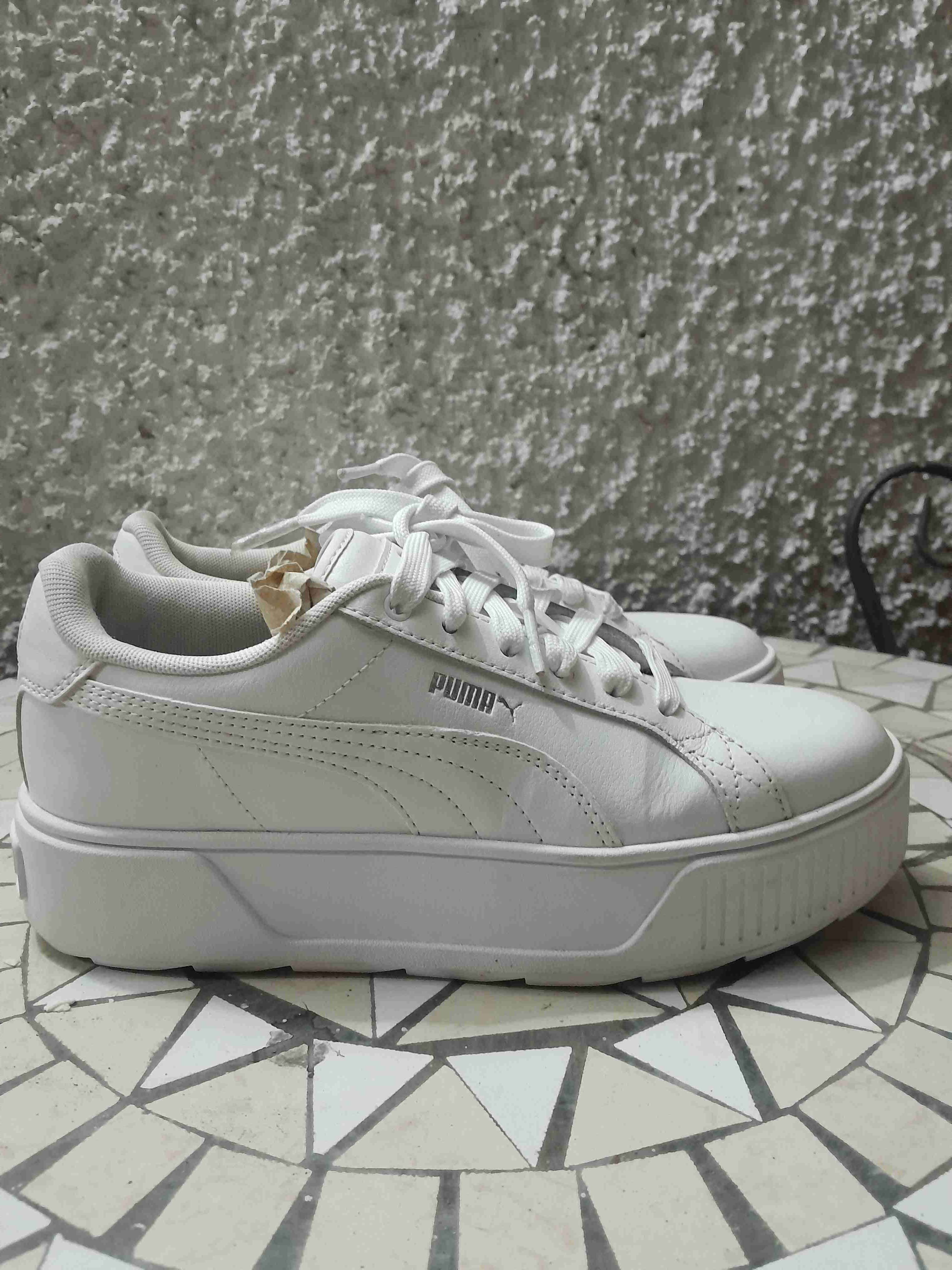Zapatillas blancas Puma urbanas - miniatura 1