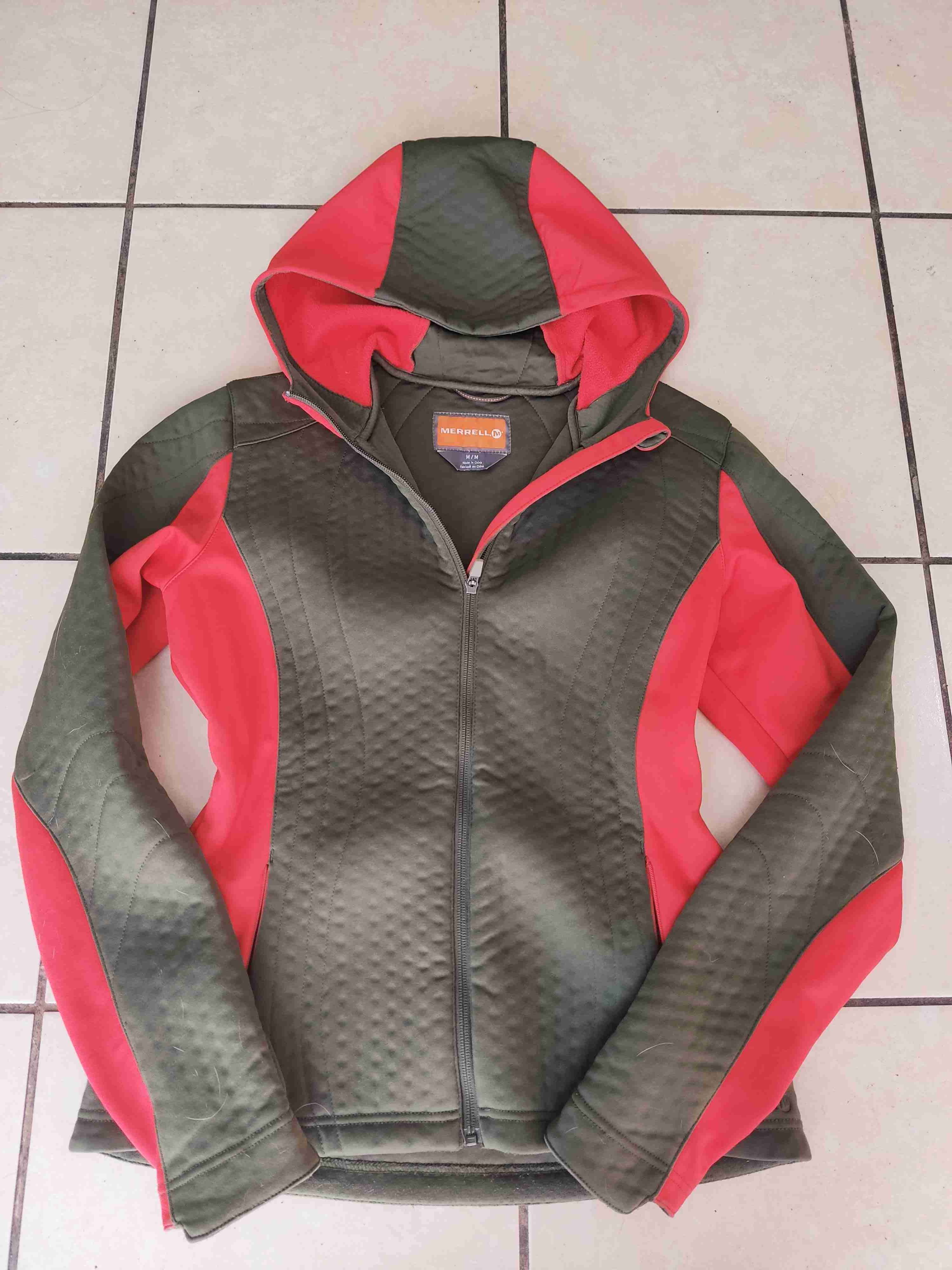 Chaqueta Merrell