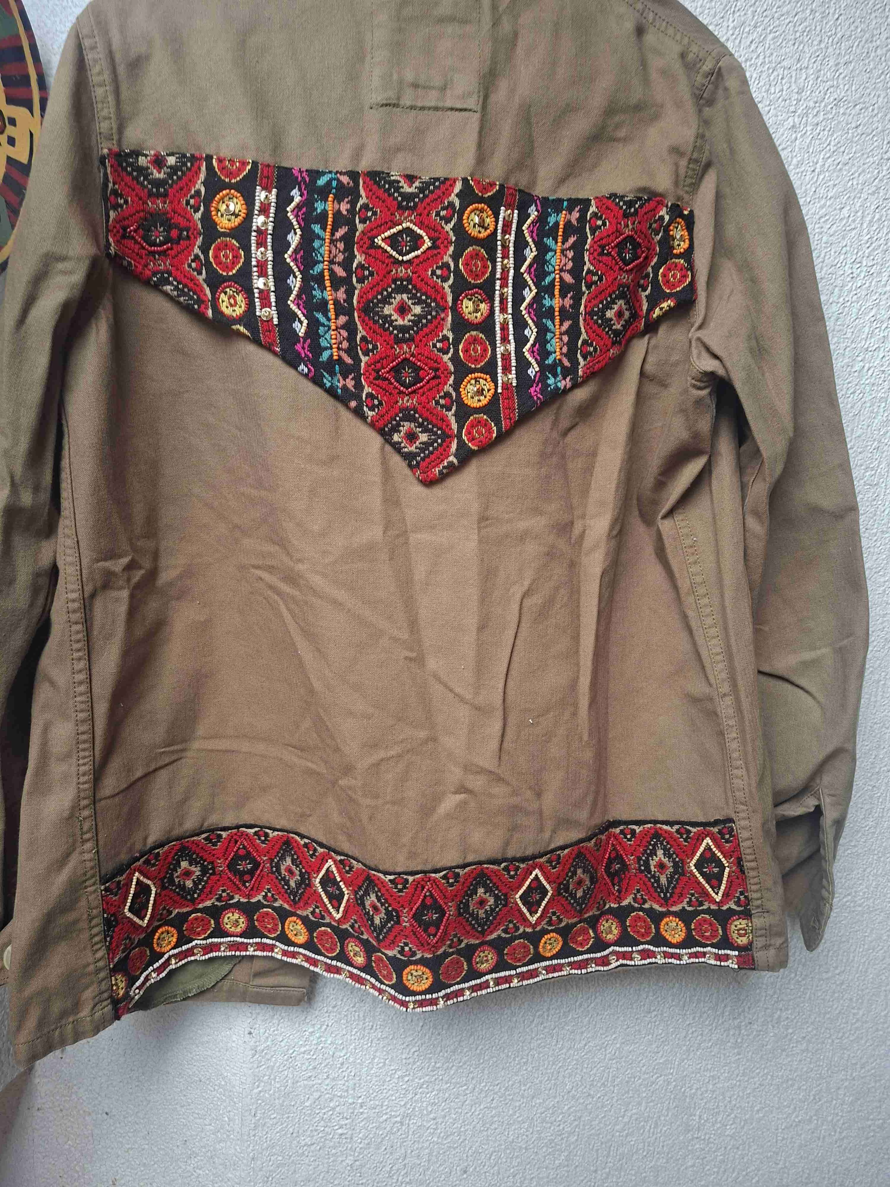 Chaqueta marrón estilo casual - miniatura 4