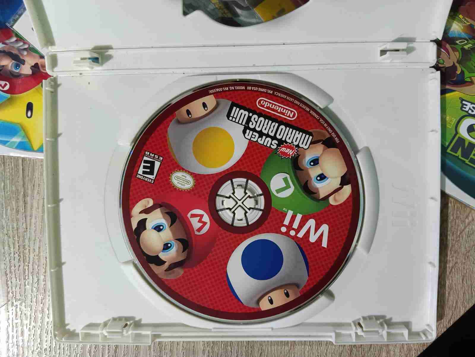 Consola Wii con juego Super Mario - miniatura 4