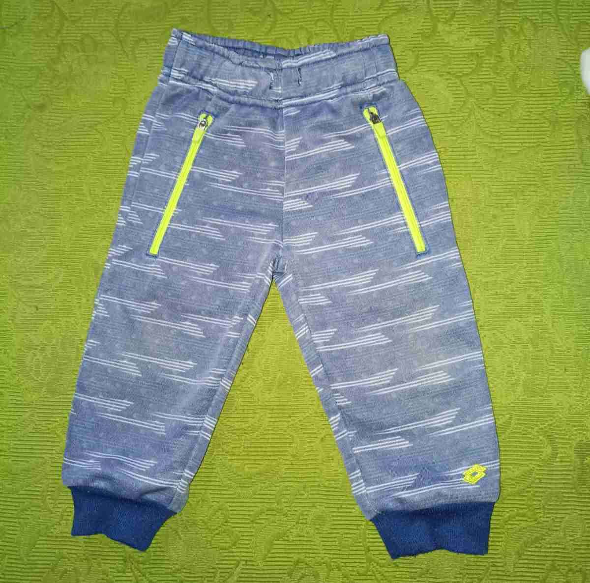 Buso deportivo under armour - miniatura 1