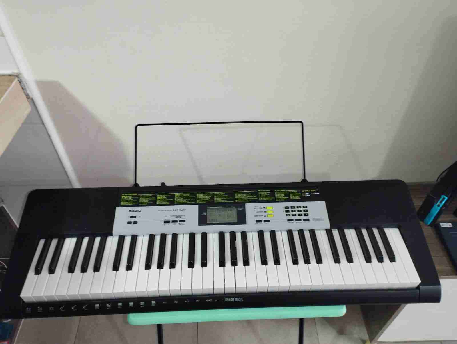 Teclado Casio LK-110 - miniatura 4