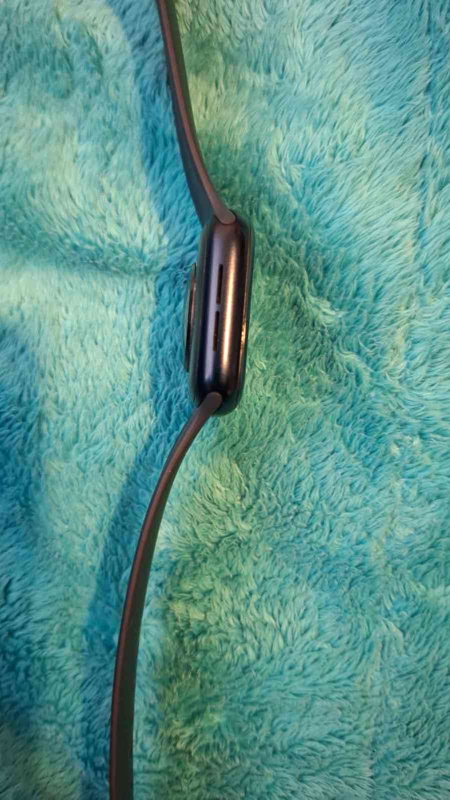 Smartwatch negro con correas - miniatura 4