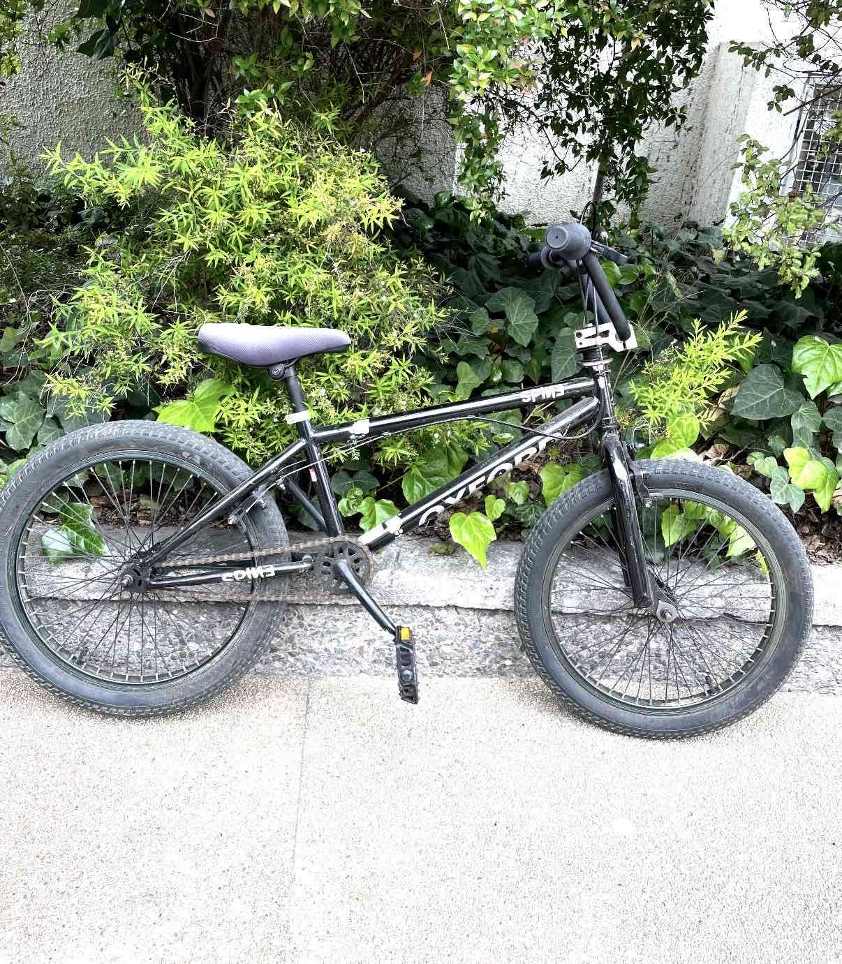 Bicicleta BMX negra usada - miniatura 3
