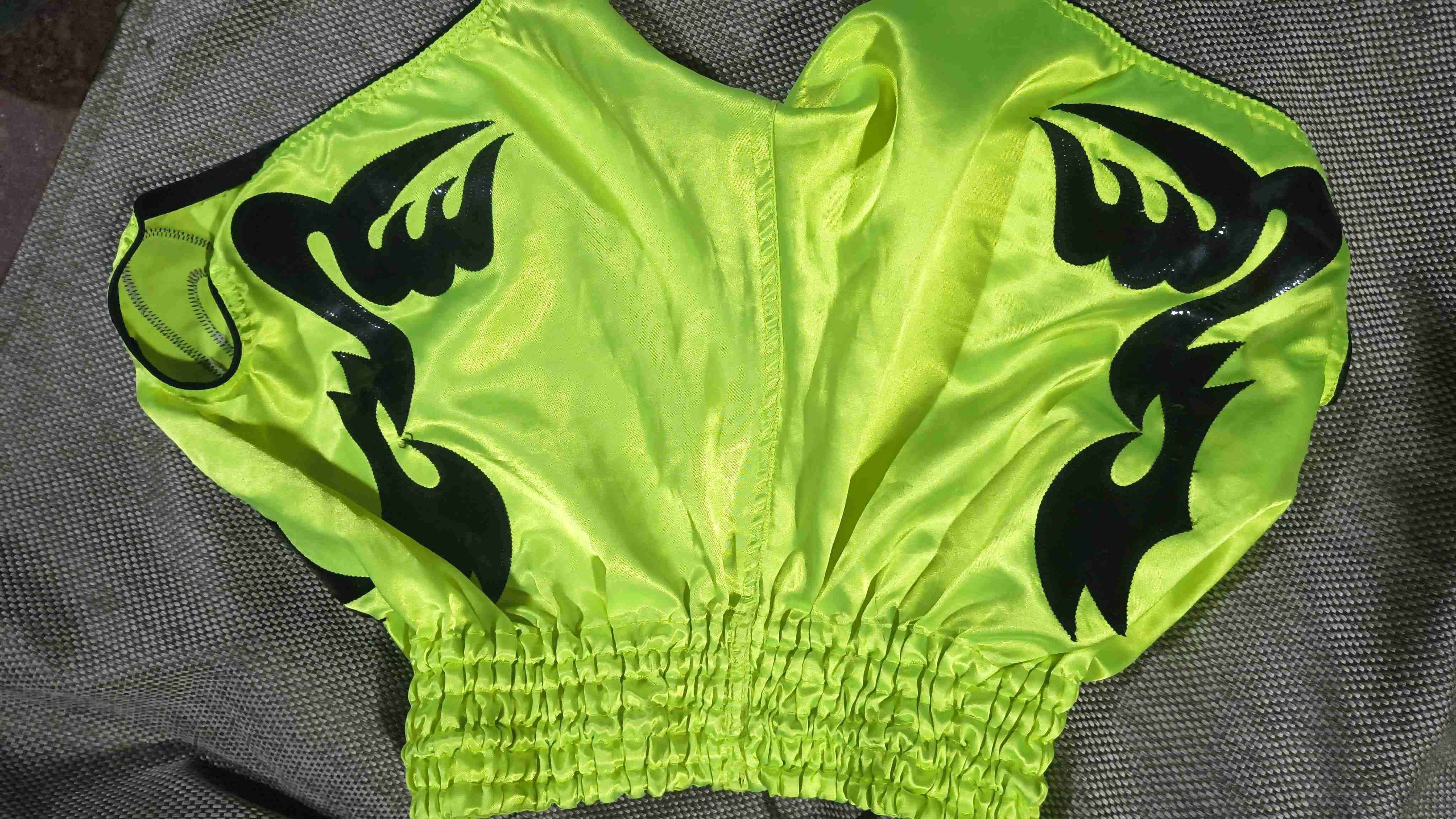 Shorts deportivos Venum amarillos - miniatura 3