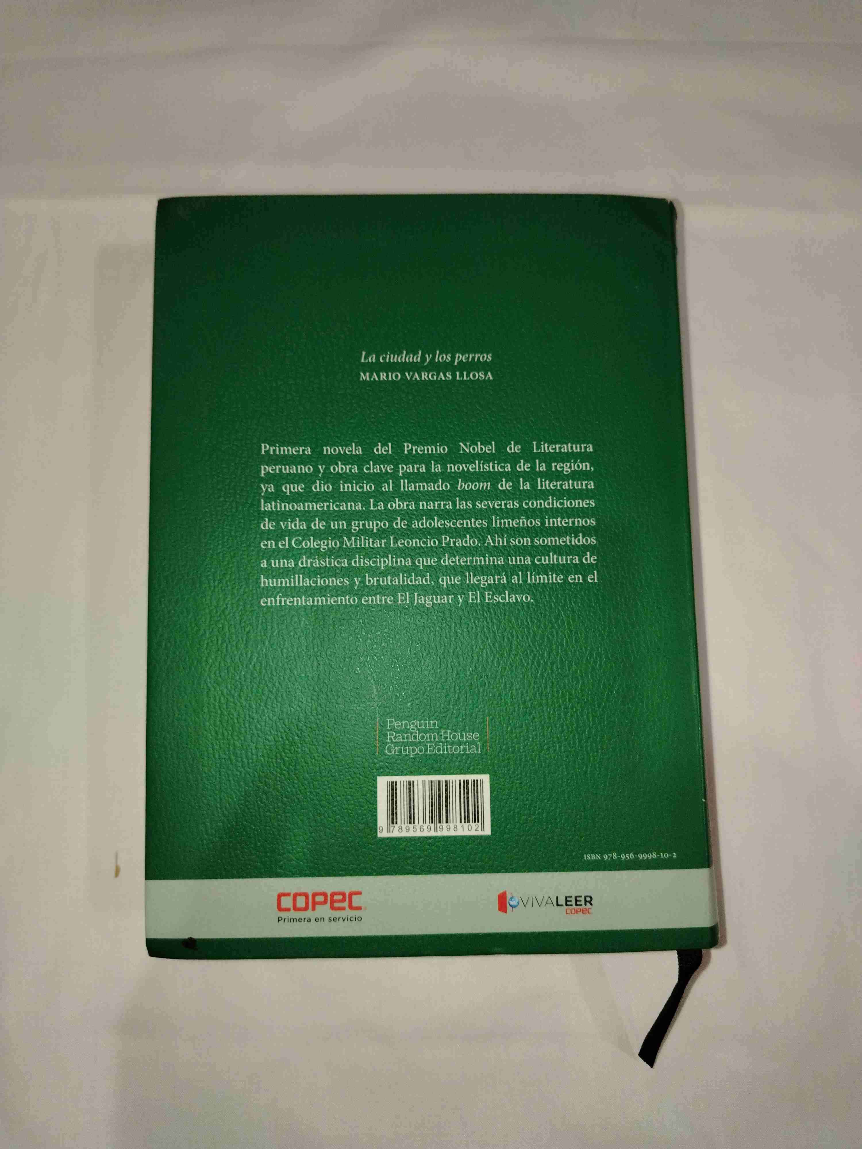 Libro 'La ciudad y los perros' - miniatura 2