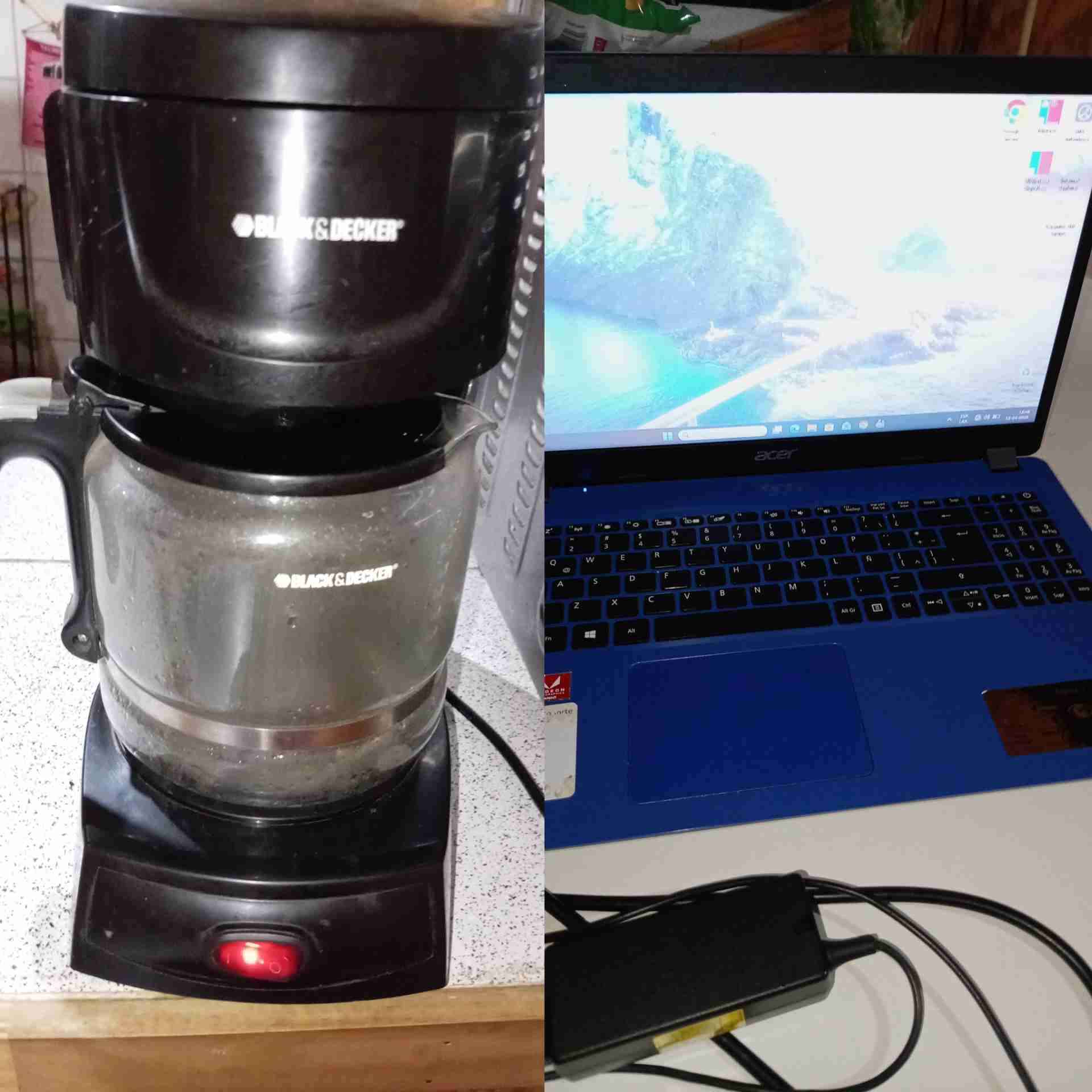 Notebook Acer azul 15" - miniatura 1