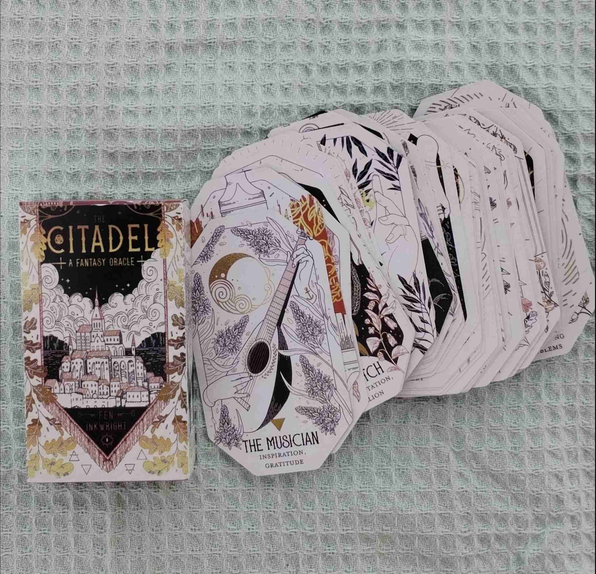 Figura Hatsune Miku con caja - miniatura 2