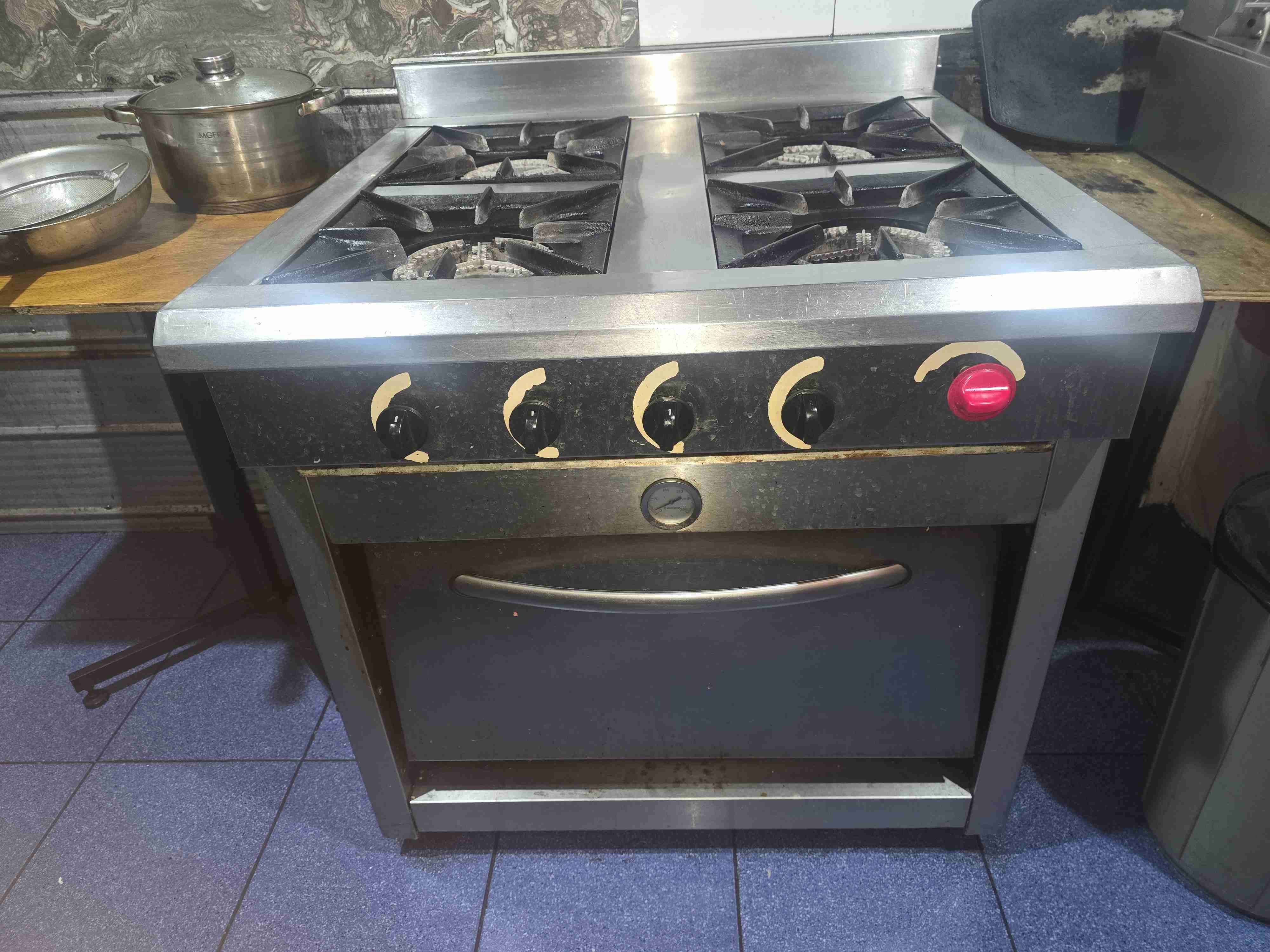 Cocina industrial de acero inoxidable - miniatura 1