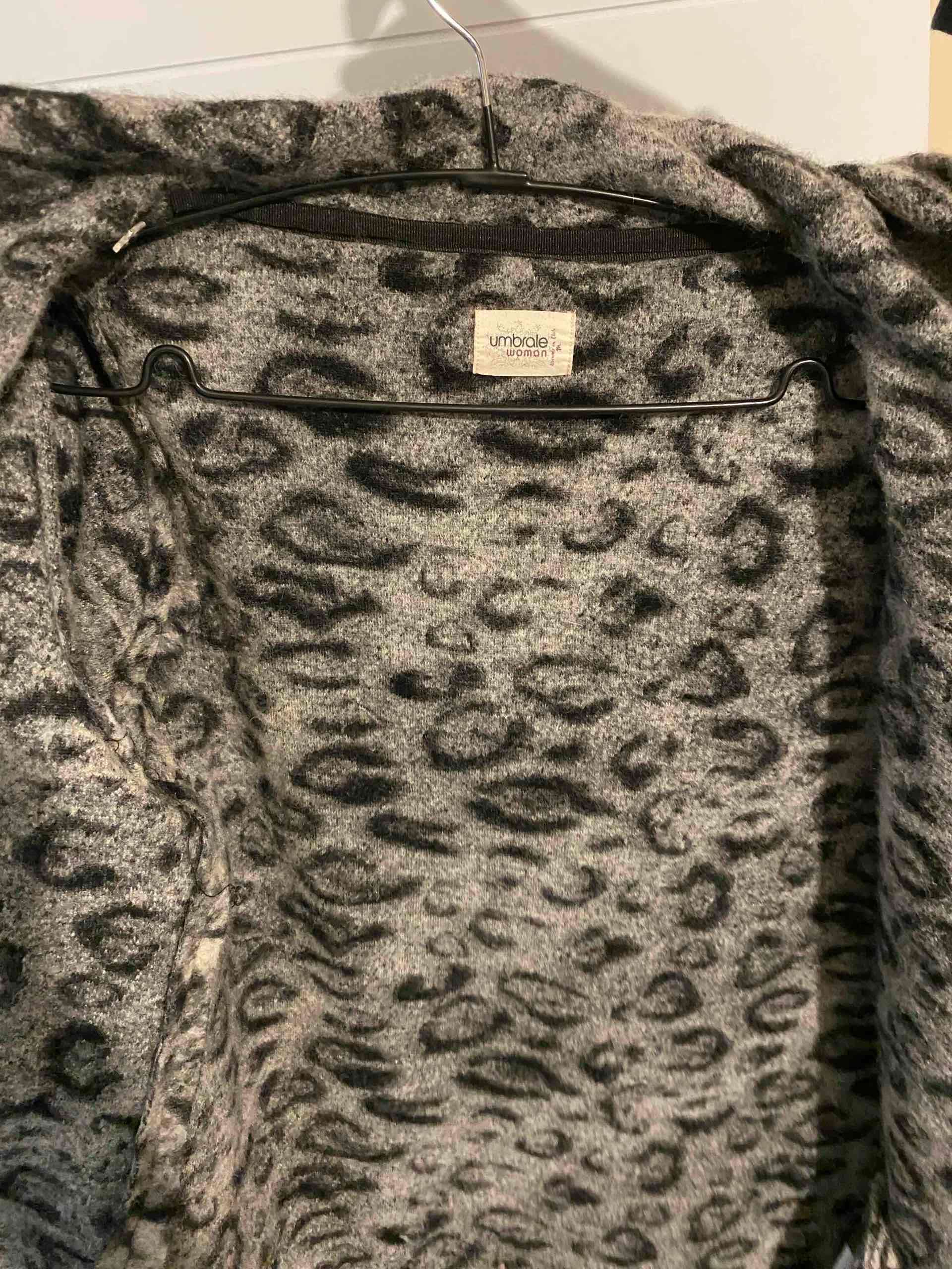 Chaqueta Umbrale Talla M, usado perfecto estado - miniatura 5