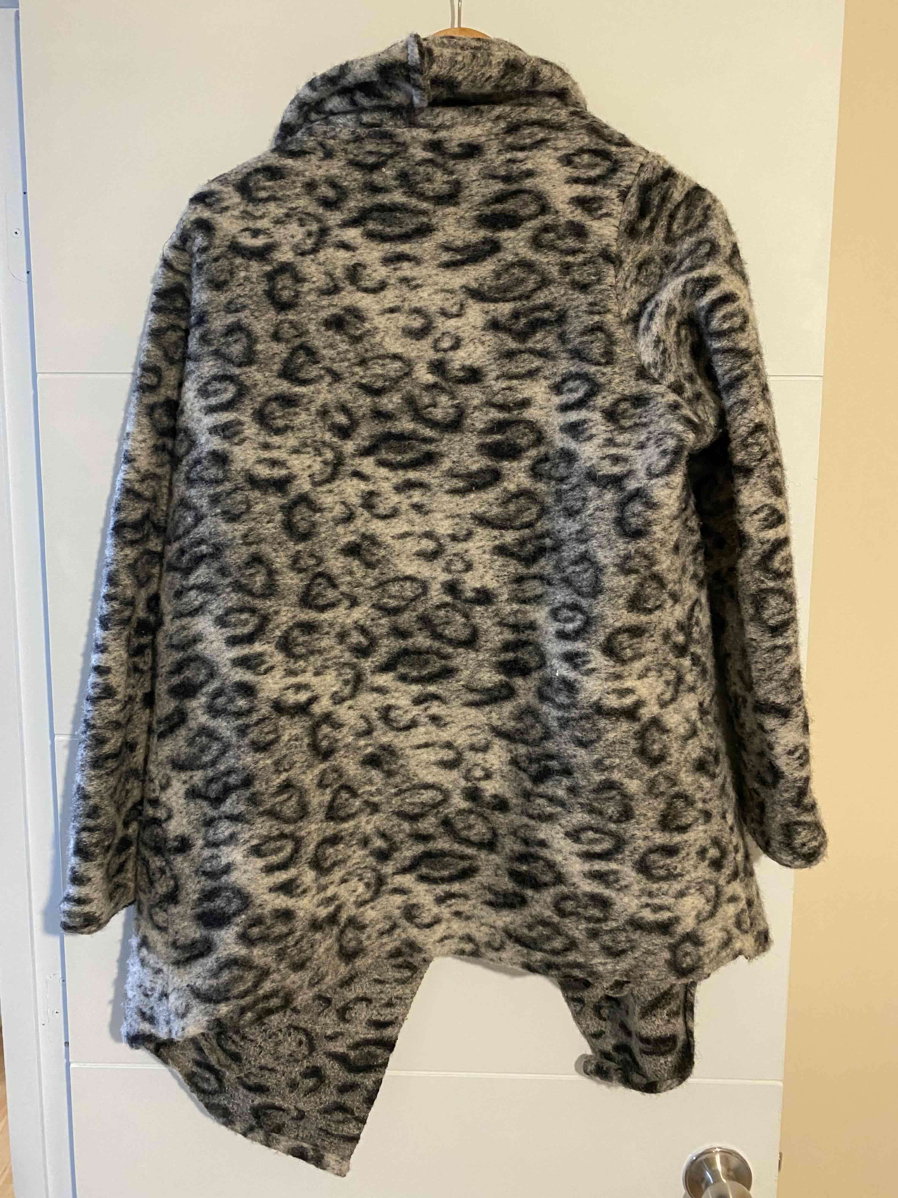 Chaqueta Umbrale Talla M, usado perfecto estado - miniatura 6