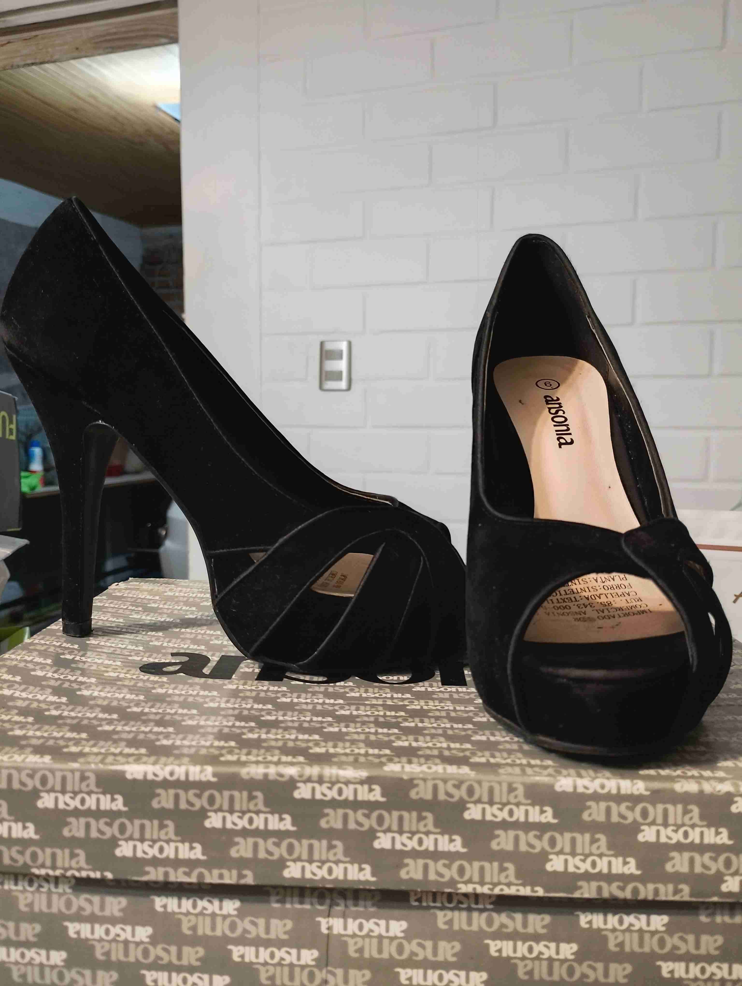 Zapatos de tacón negros Ansonia - miniatura 1