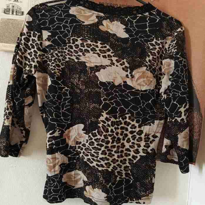 blusa estampada femenina ! - miniatura 2