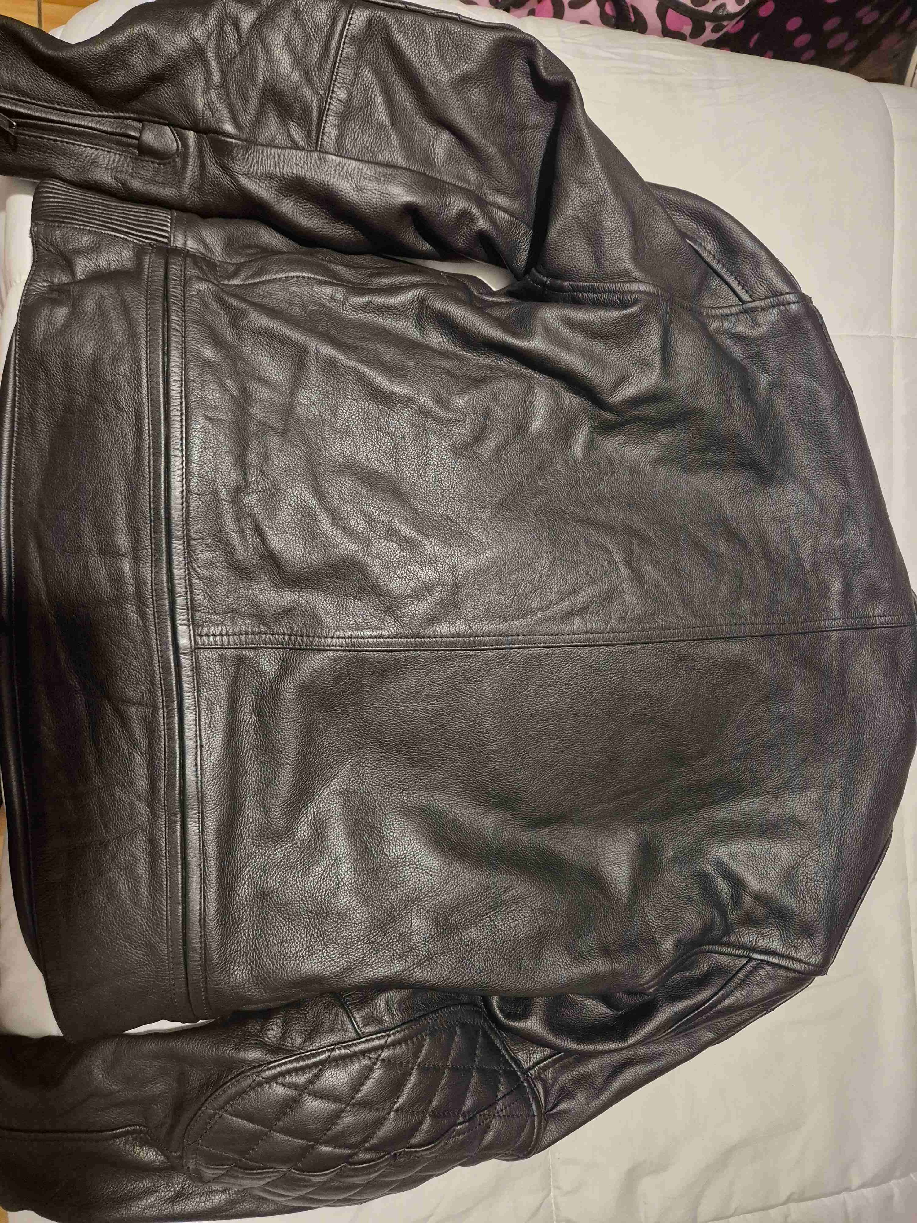 Chaqueta de cuero negra - miniatura 4