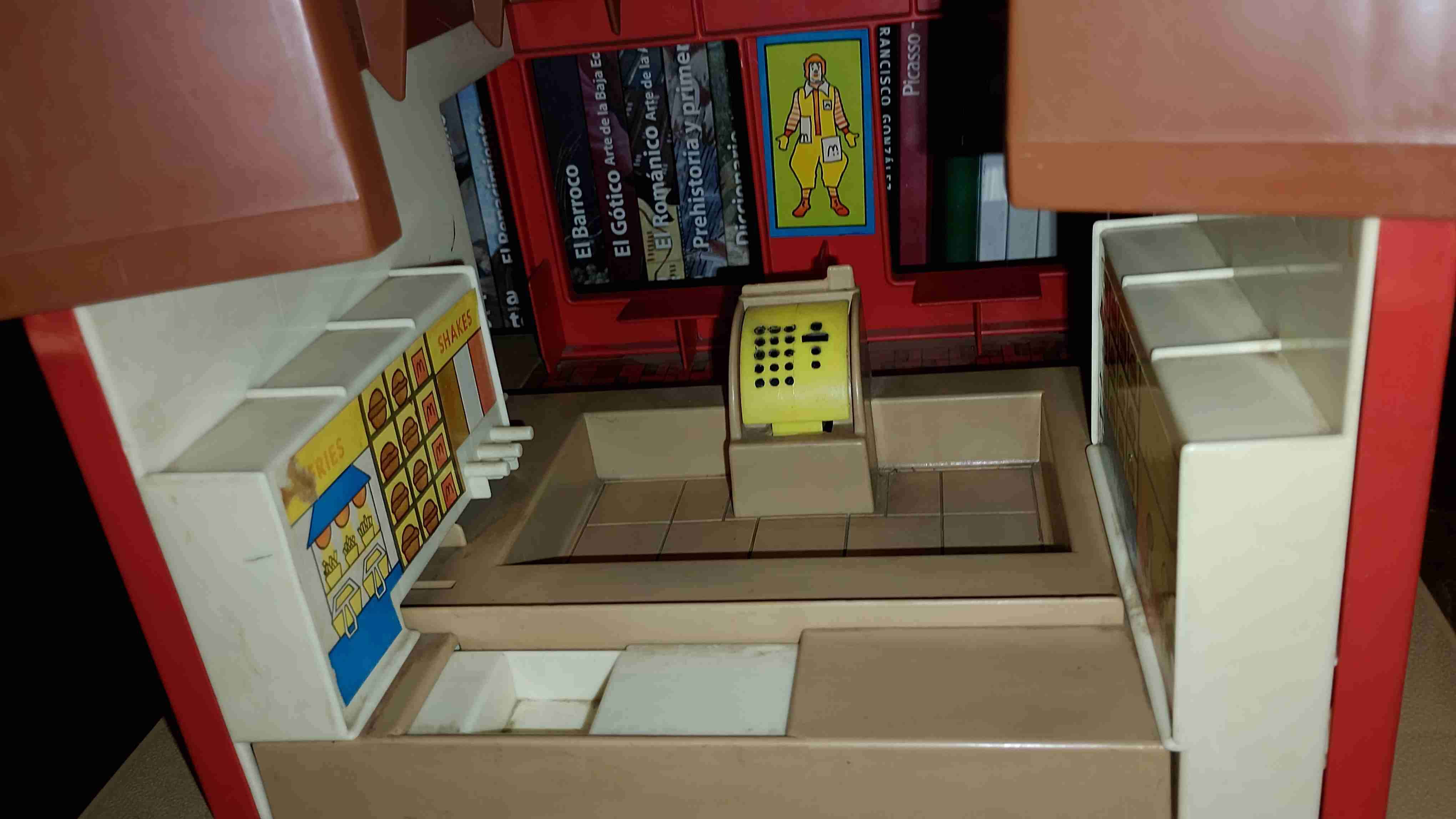 Restaurante Mcdonald's - miniatura 2