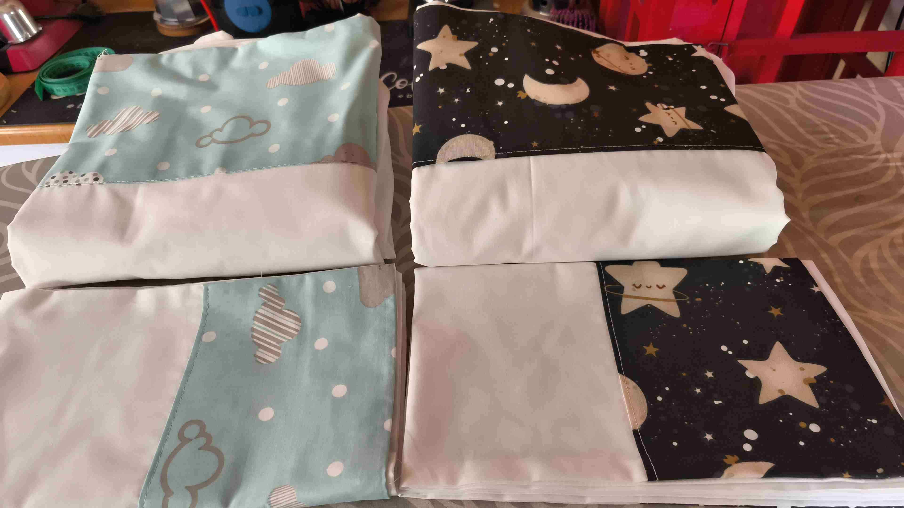 Cuna de bebé con decoración Pooh y otros - miniatura 2