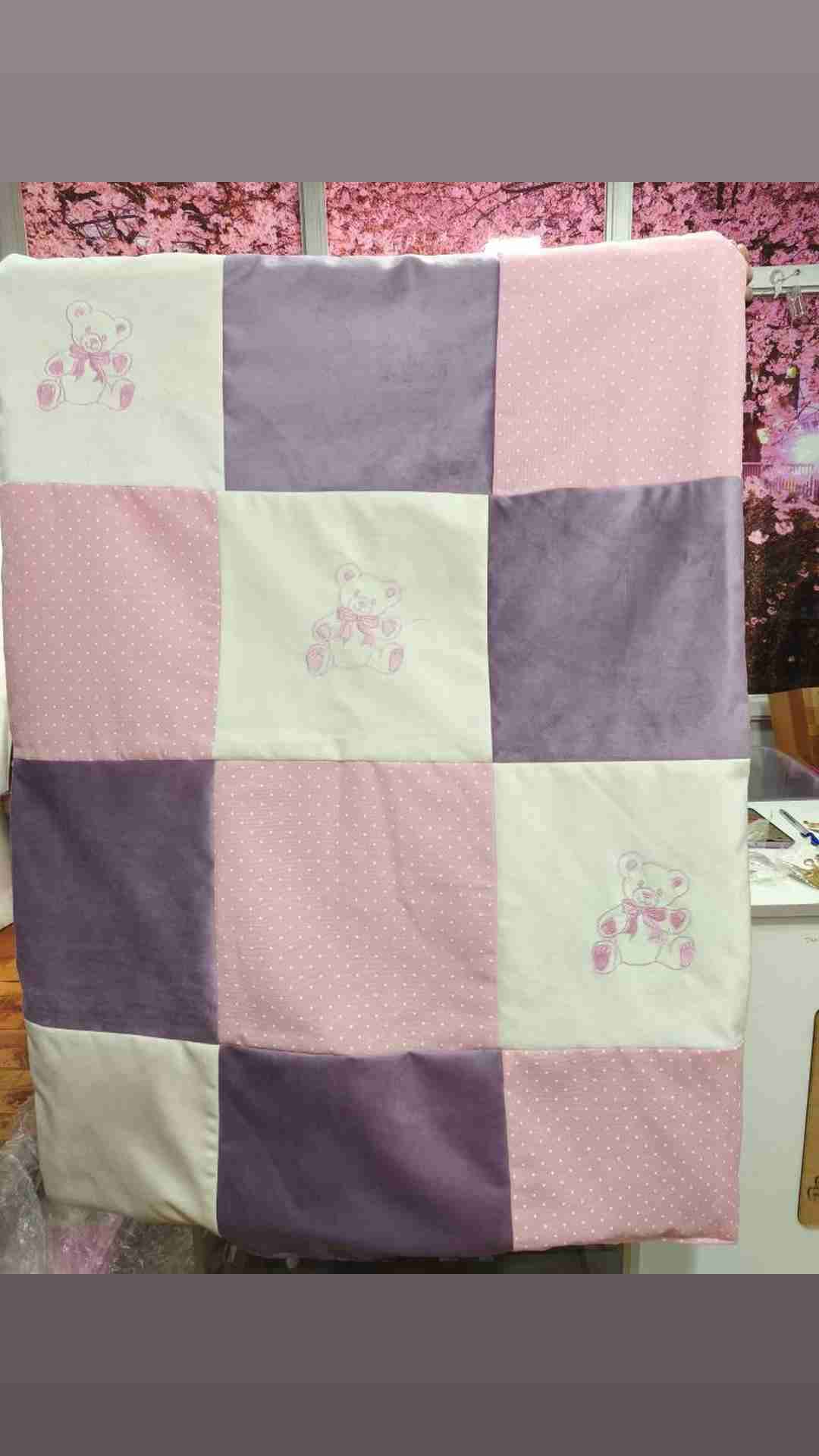 Cuna de bebé con decoración Pooh y otros - miniatura 6