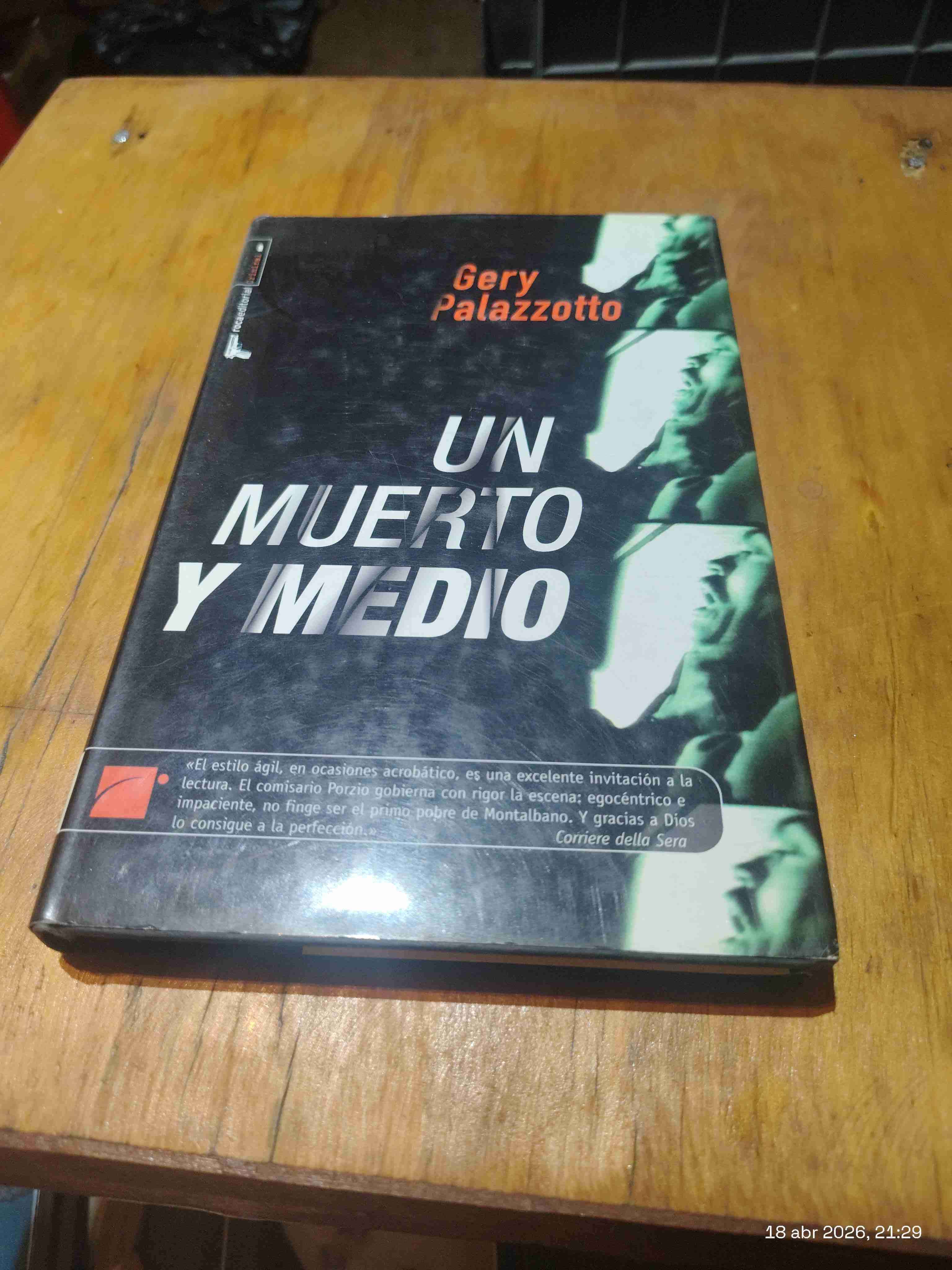 Libro 'Un Muerto y Medio'