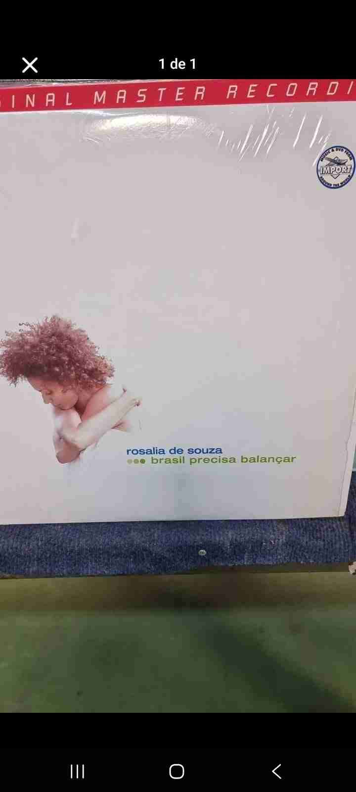 Vinilo Rosalia de Souza