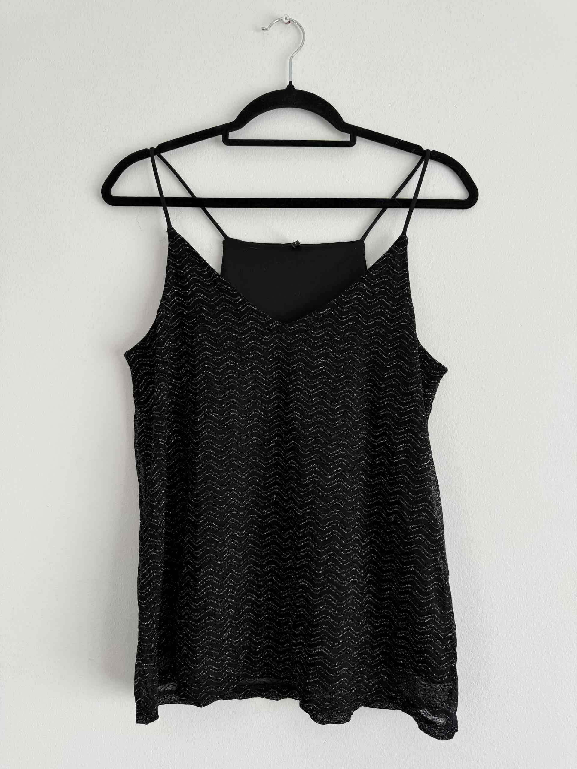 Polera negra de tirantes - miniatura 1