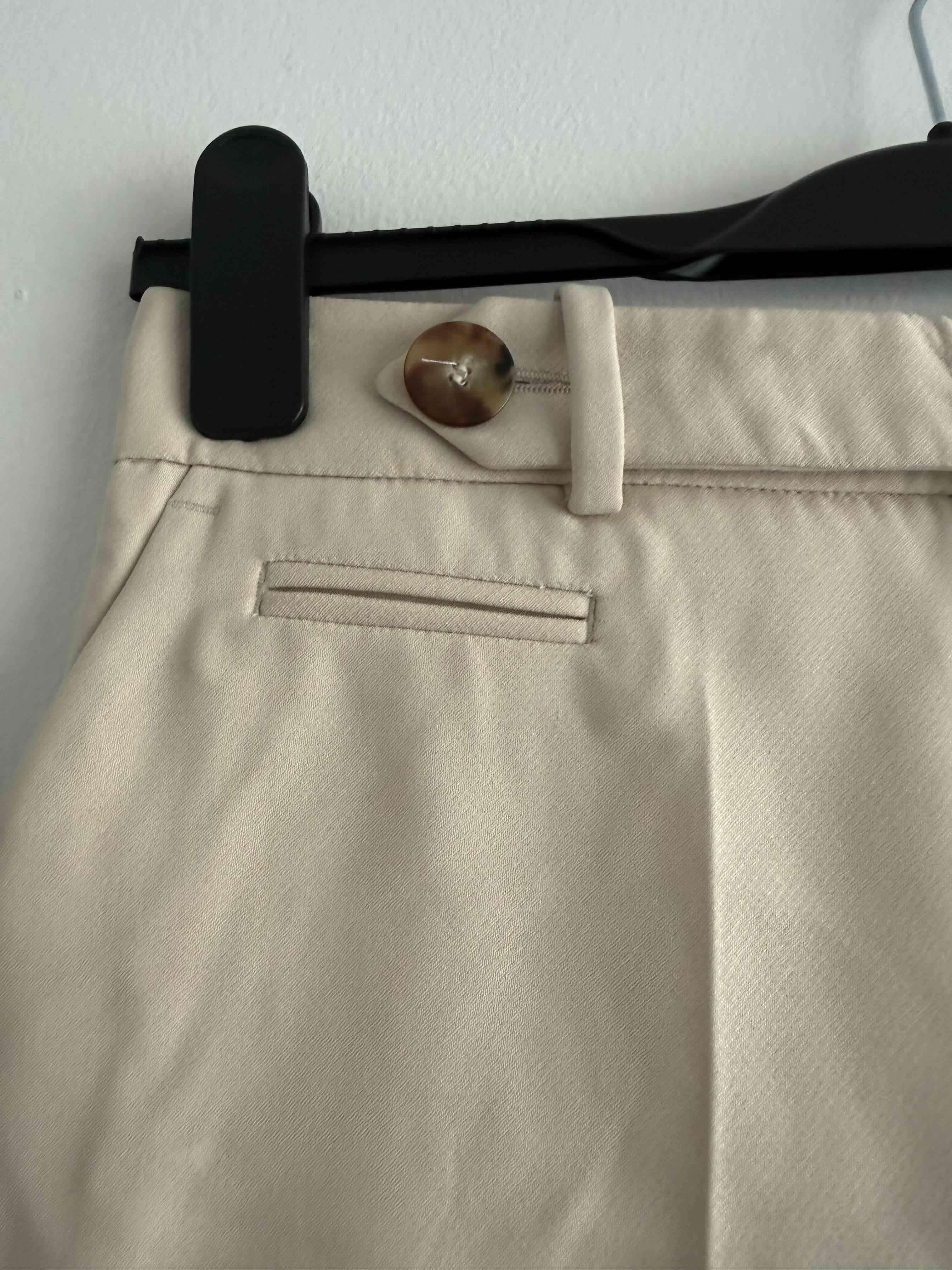 Shorts beige de vestir Zara - miniatura 2