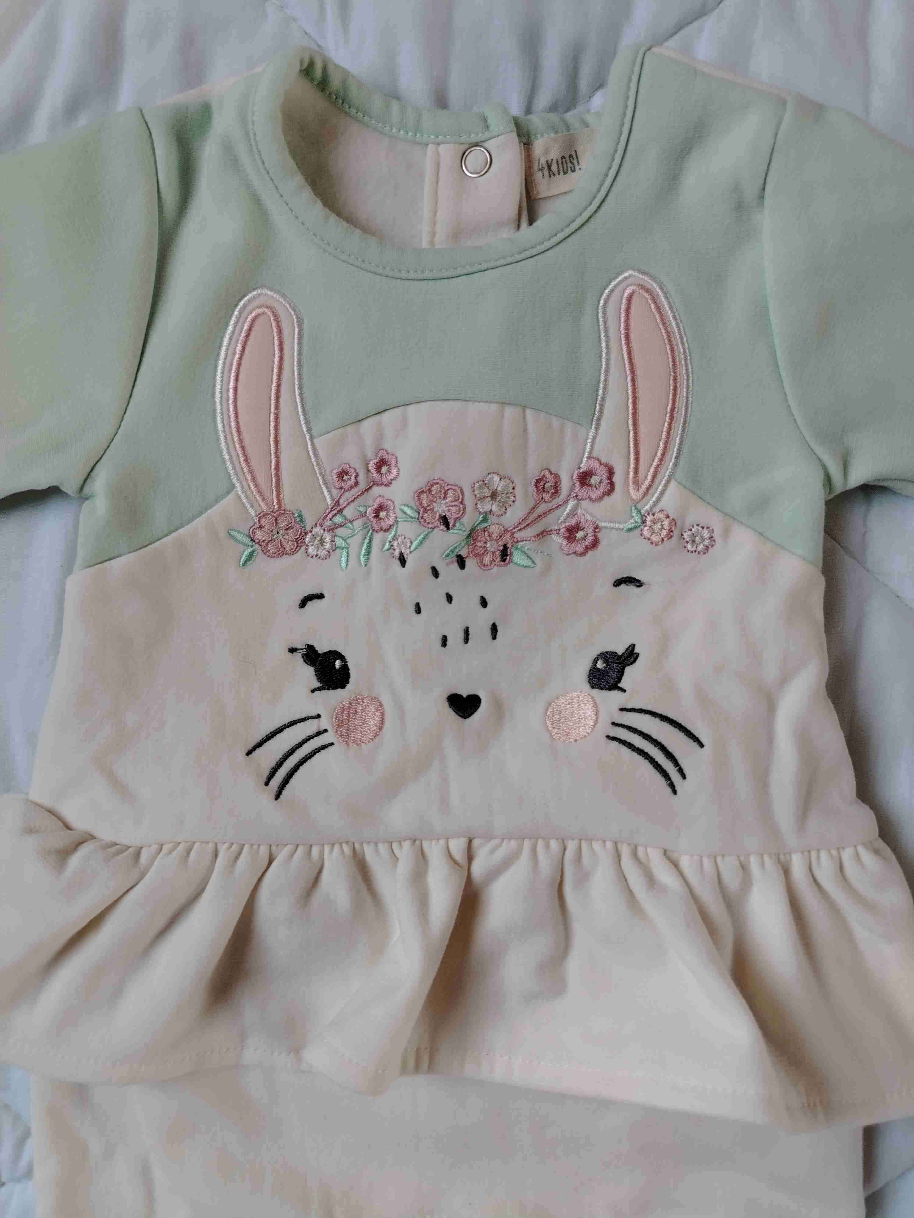 Enterito bebé verde con diseño - miniatura 2