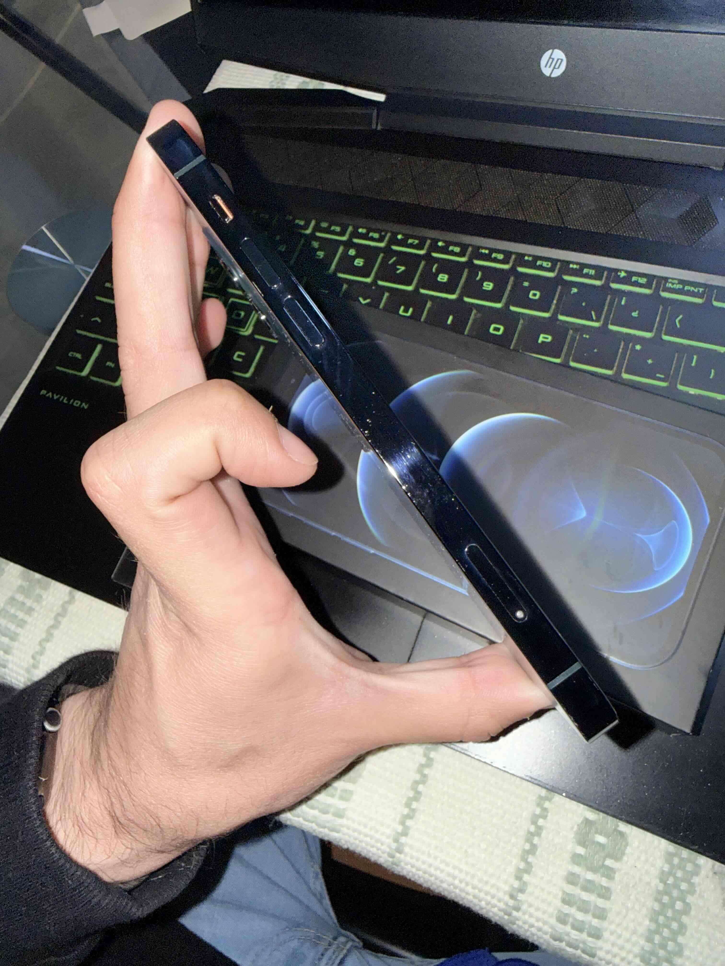 Iphone 12 pro con caja original - miniatura 5