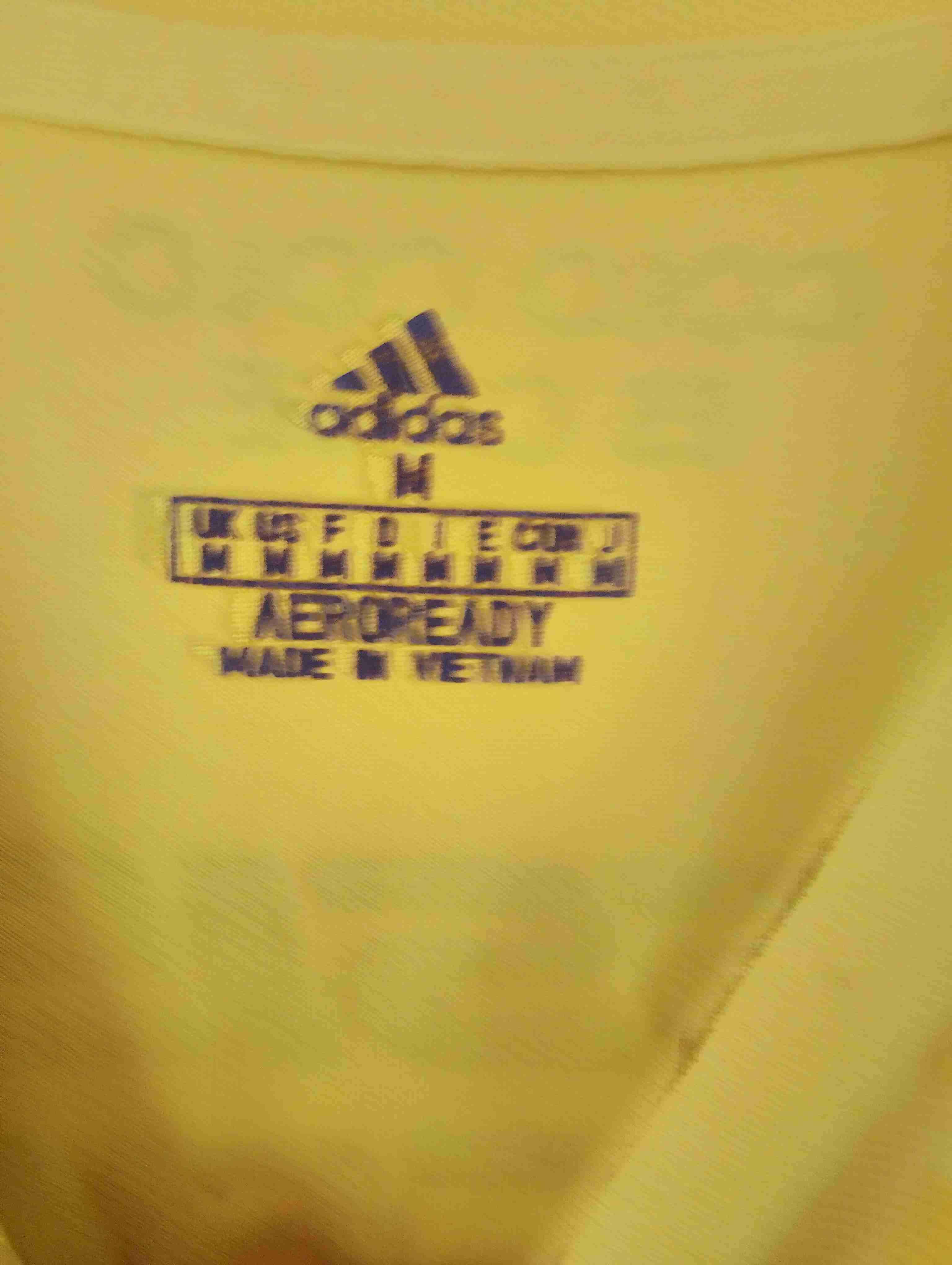 Camiseta fútbol amarilla - miniatura 3